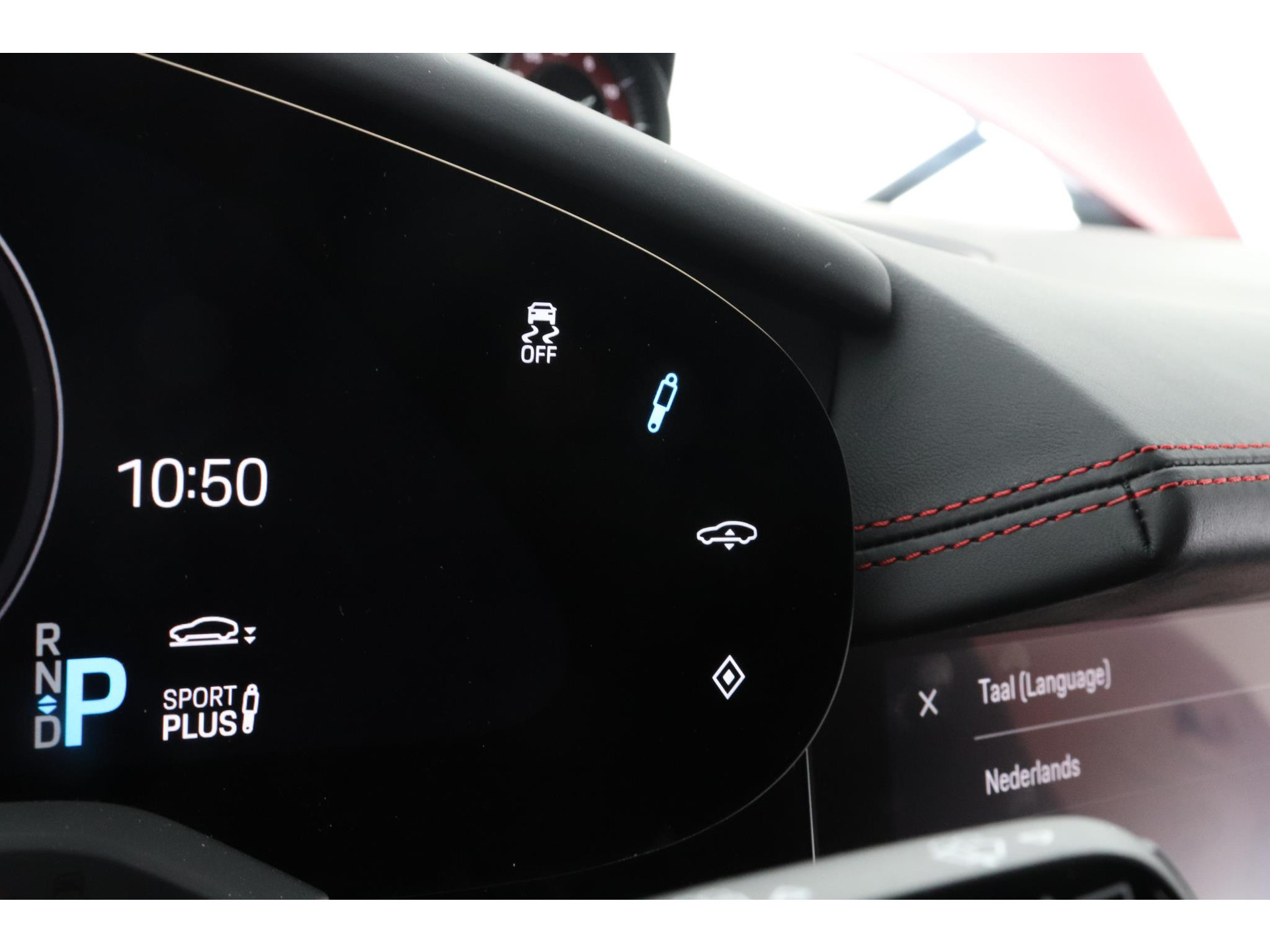 Porsche Taycan Sport Turismo GTS | 93 kWh Accu Plus | Surround View | InnoDrive | Sport Chrono Pakket | Panoramadak