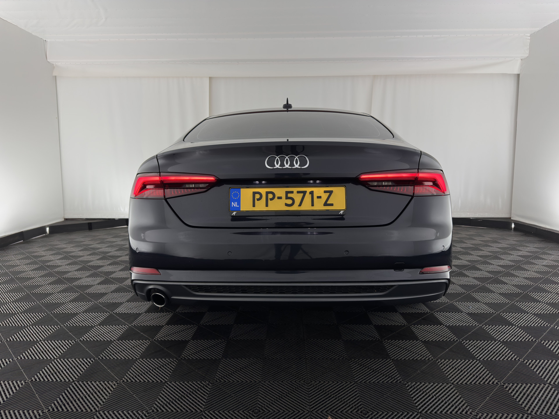 Audi A5 Sportback 1.4 TFSI S-Line Competition Aut. *FULL-LED | LEATHER-FABRIC | SPORT-SEATS | NAVI-FULLMAP | SHIFT-PADDLES | PRIVACY-GLASS | ECC | PDC | CRUISE | 18''ALU*