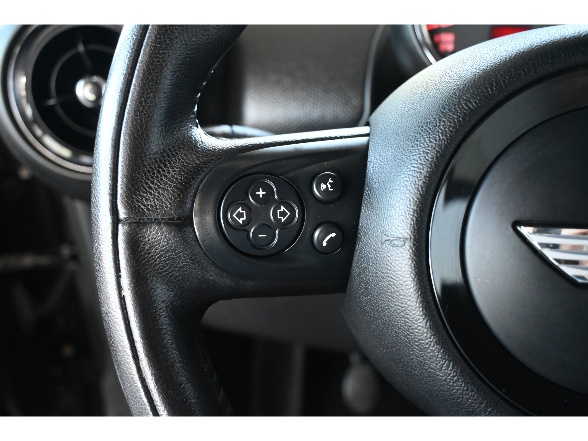 MINI Paceman 1.6 Cooper Knockout Edition Clima Navigatie Goed Onderhouden! Inruil Mogelijk!