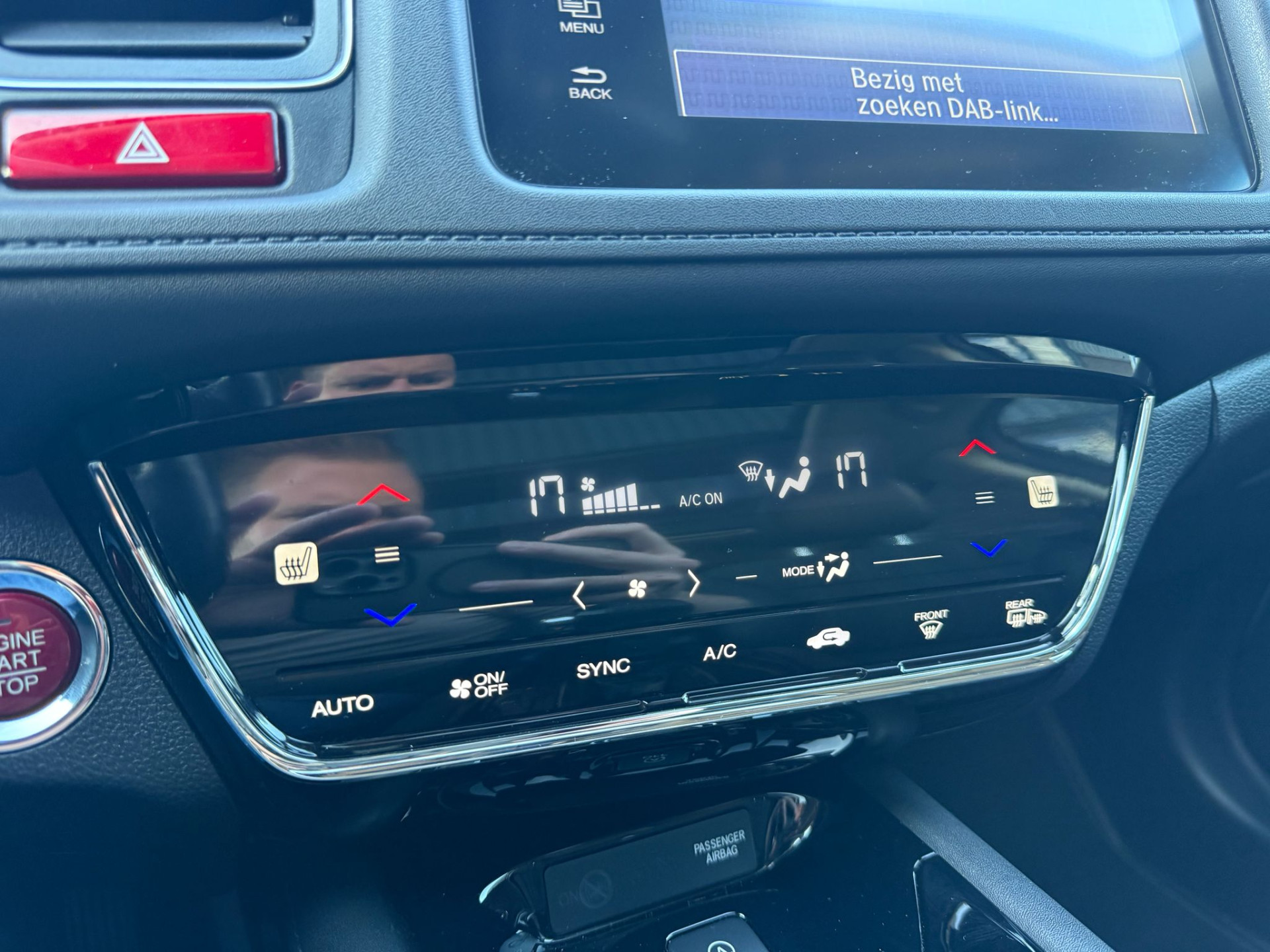 Honda HR-V 1.5 i-VTEC Executive | 1E EIGENAAR | 3/6/12MND GARANTIE | AUTOMAAT | PANO | LED | DAB | NAVI | CRUISE |