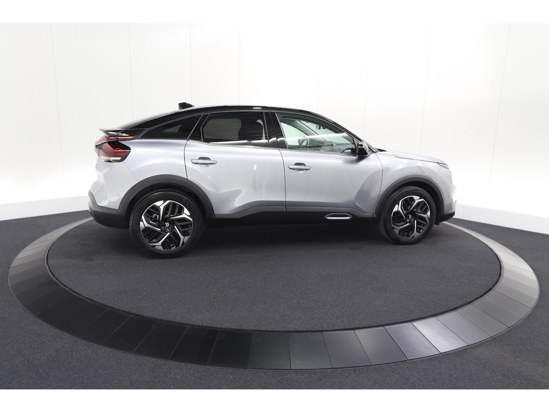 Citroen C4 1.2 Hybrid 136 Max | 360 Camera | Adaptieve Cruise Control | Navigatie