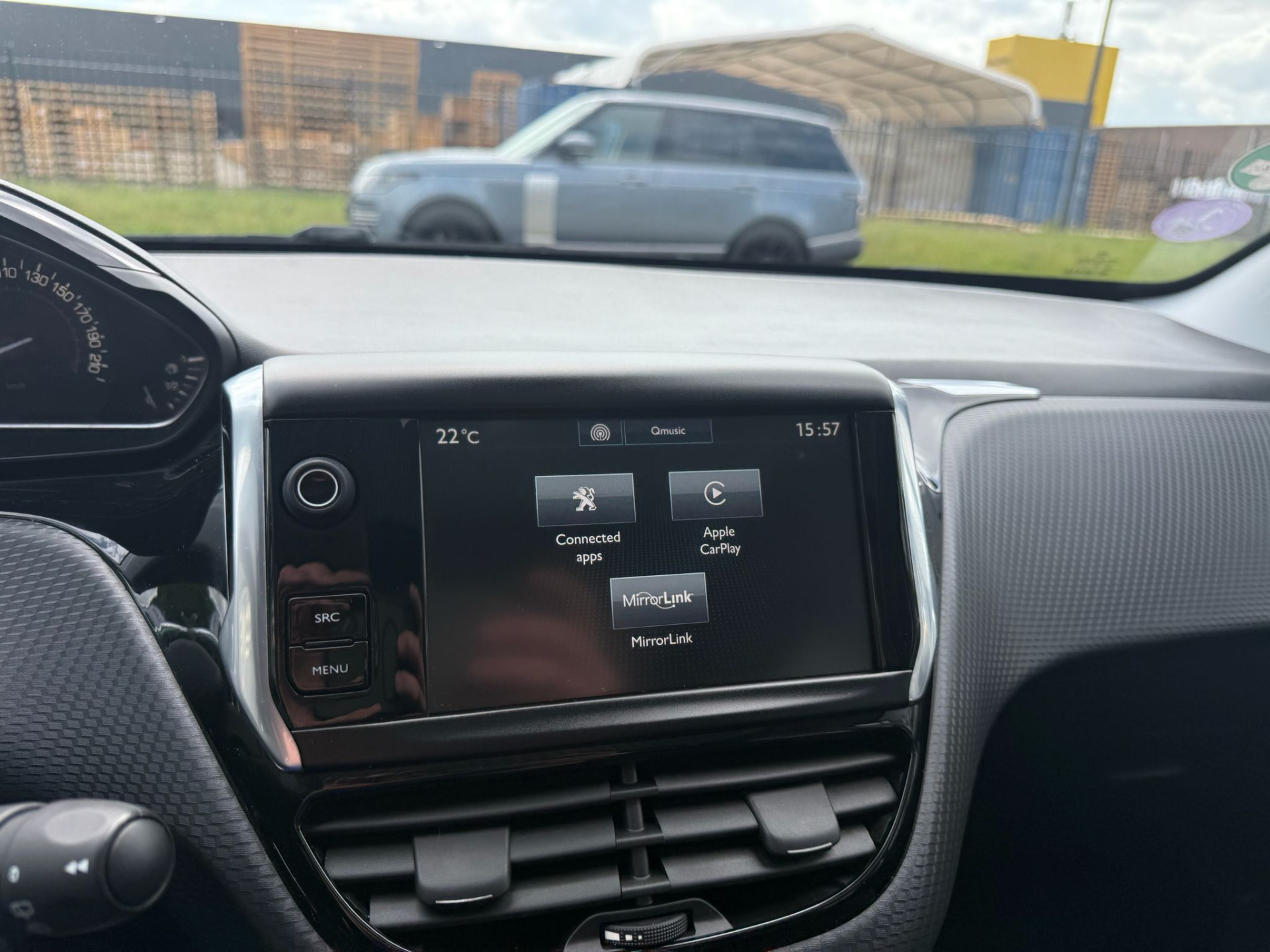 Peugeot 208 1.2 110PK Allure | 2E EIGENAAR | 3/6/12MND GARANTIE | PANO | DAB | CARPLAY | NAVI | CRUISE | JBL | AIRCO | TREKHAAK | MAT |