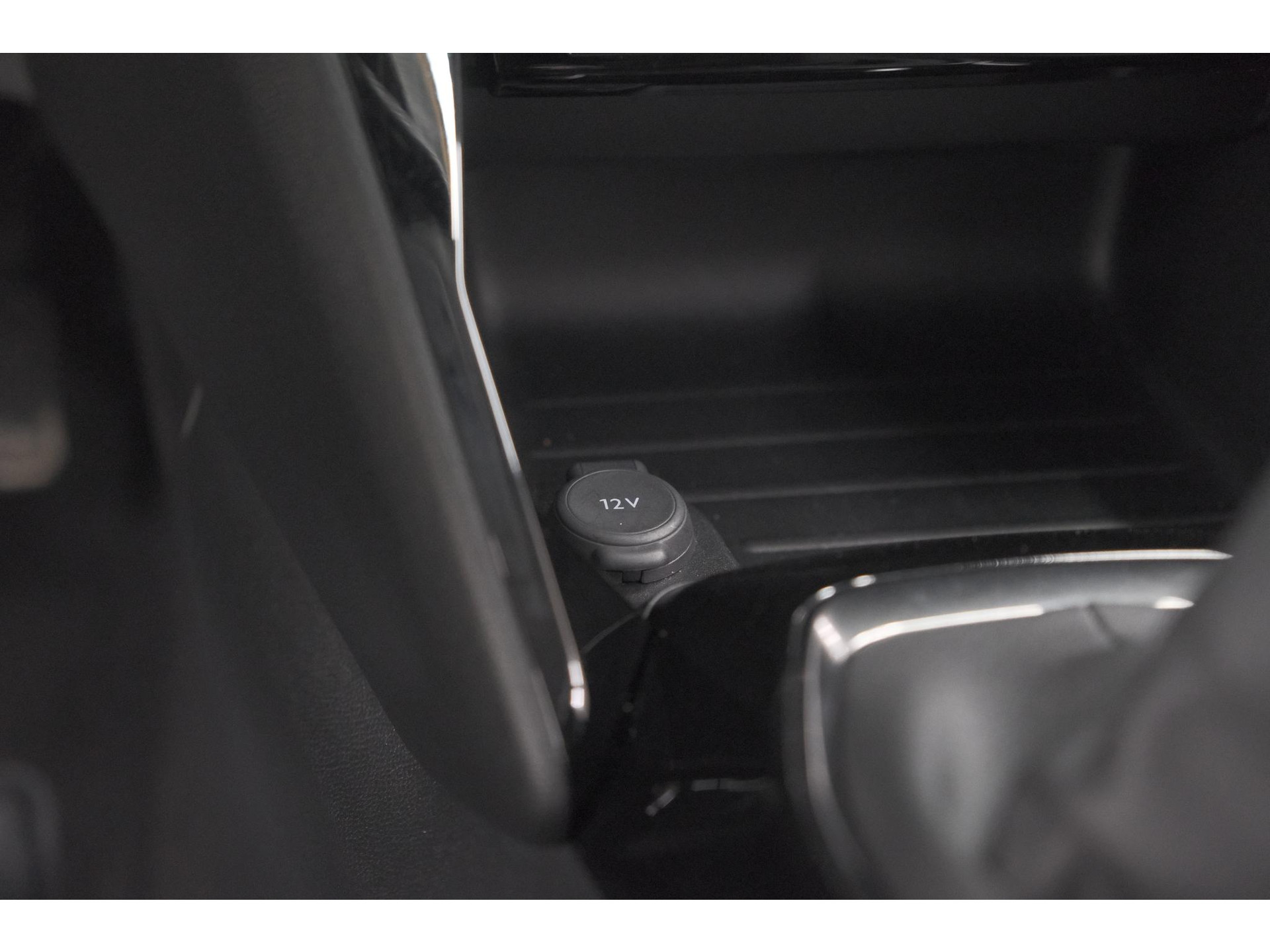 Peugeot 208 PureTech 100 Allure Pack | Camera | Apple Carplay | Stoelverwarming | Parkeersensoren