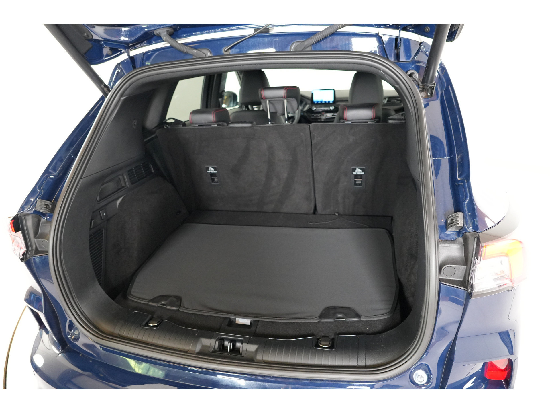 Ford Kuga 2.5 ST-Line X 225 pk PHEV | SOH 87.5% |Stl. verw. | 360° Cam | Adaptive Cruise | El. achterklep | Dodehoek |