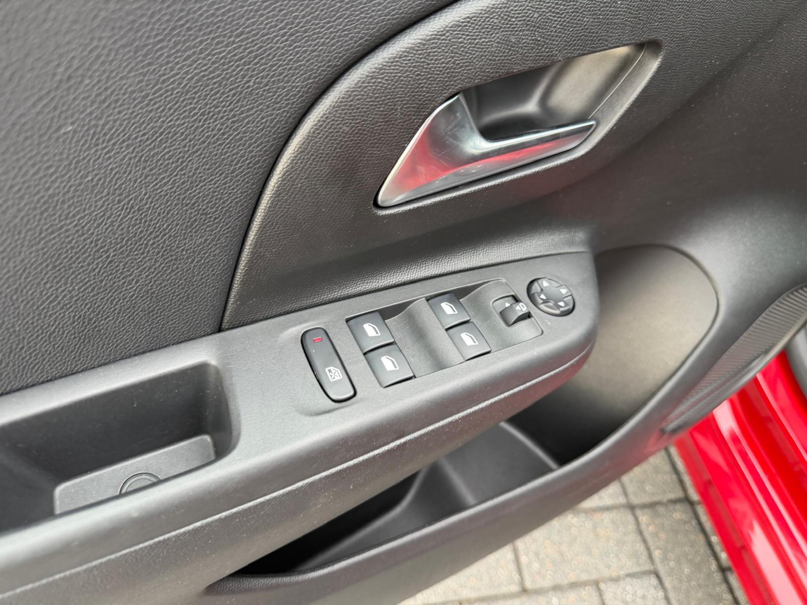 Opel Corsa 1.2 GS Line 100PK | 1E EIGENAAR | 3/6/12MND GARANTIE | AUTOMAAT | LED | NAVI | DAB | CARPLAY | DODE HOEK |