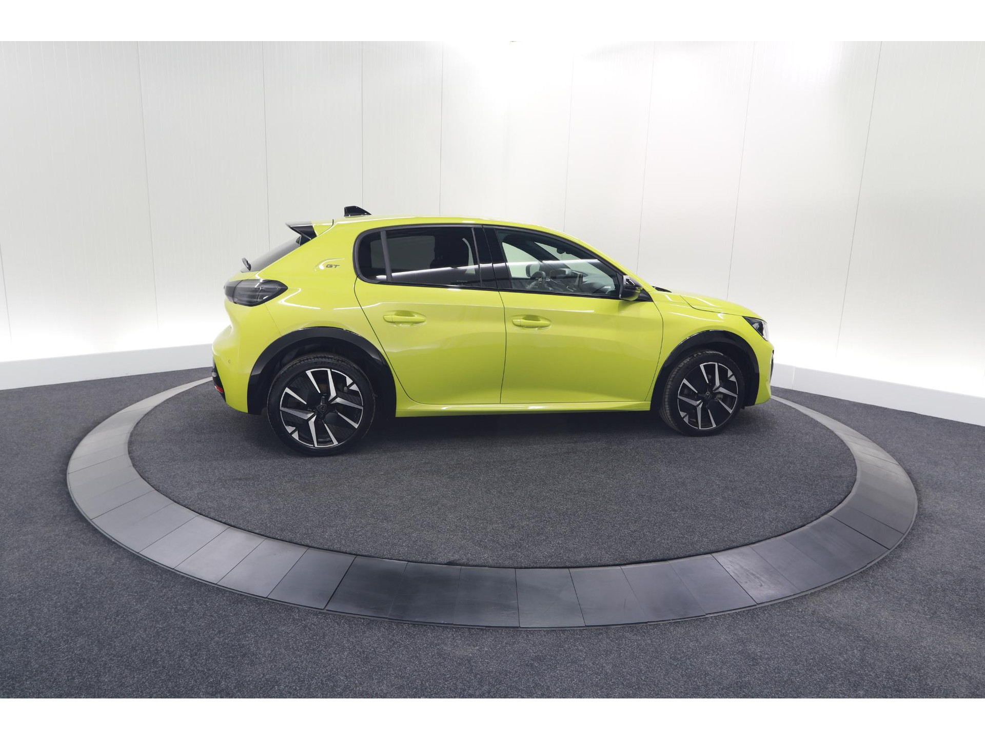 Peugeot 208 PureTech 100 GT | Camera | Apple Carplay | Parkeersensoren