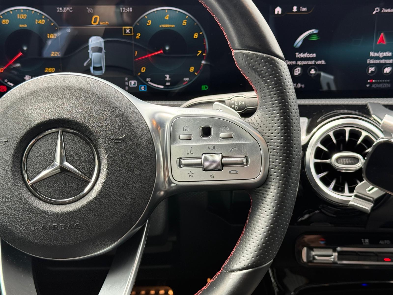 Mercedes-Benz A-klasse 250 Premium Plus | 1E EIGENAAR | 3/6/12 MND GARANTIE | PANO | LED | SFEER | BURMESTER | CARPLAY | CAMERA | NAVI | CRUISE |