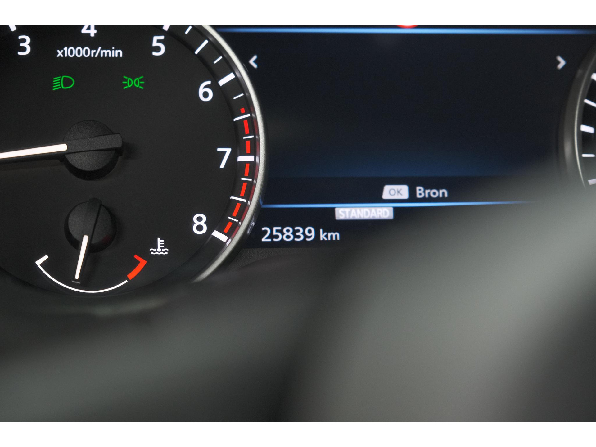 Nissan Juke 1.0 DIG-T Premiere Edition | Trekhaak | Camera | Apple Carplay | Parkeersensoren