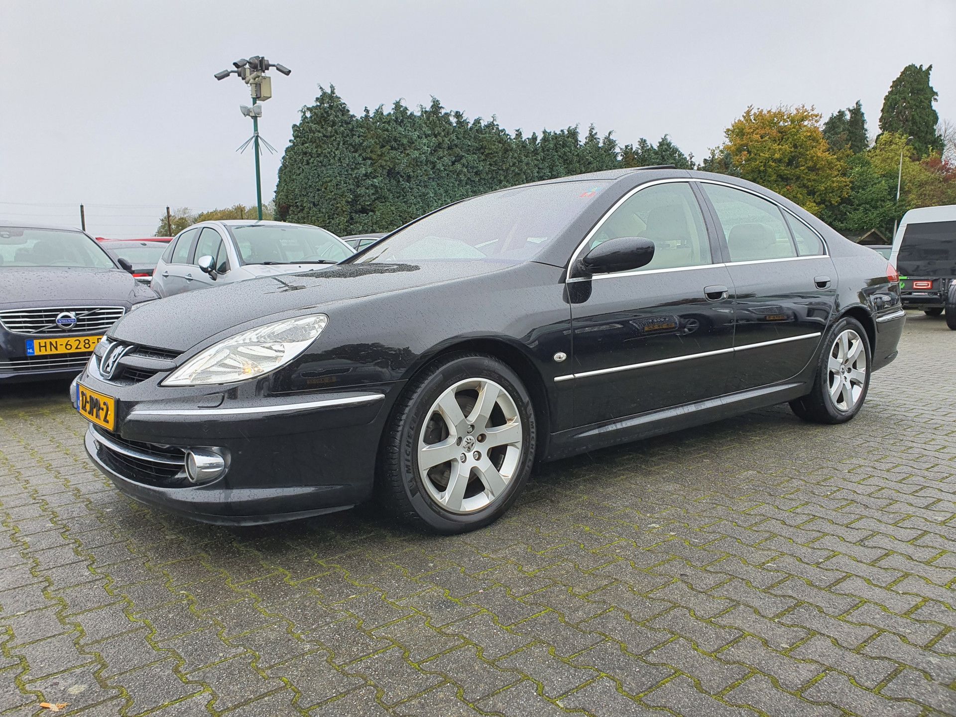 Peugeot 607 2.7 HDiF Executive Ivoire-Pack Aut. *PANO | XENON | NAPPA-FULL-LEATHER | NAVI-FULLMAP | CRUISE | MEMORY-PACK | HEATD-COMFORTSEATS | TOWBAR | HEATED-SEATS | 17"ALU*