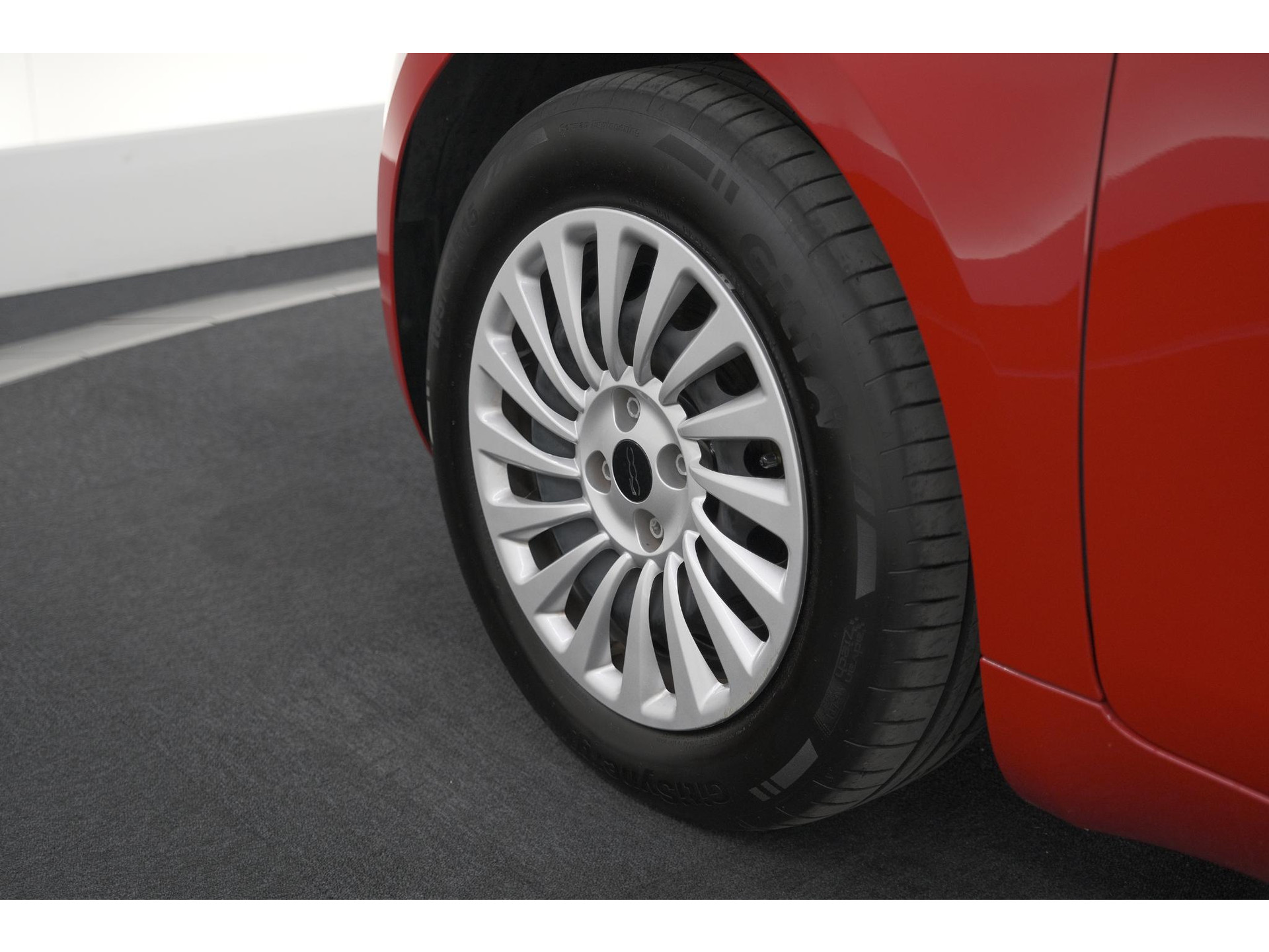 Fiat 500 Urban 42 kWh | SOH 97,9% | 3 Fase | Camera | Apple Carplay | Keyless start