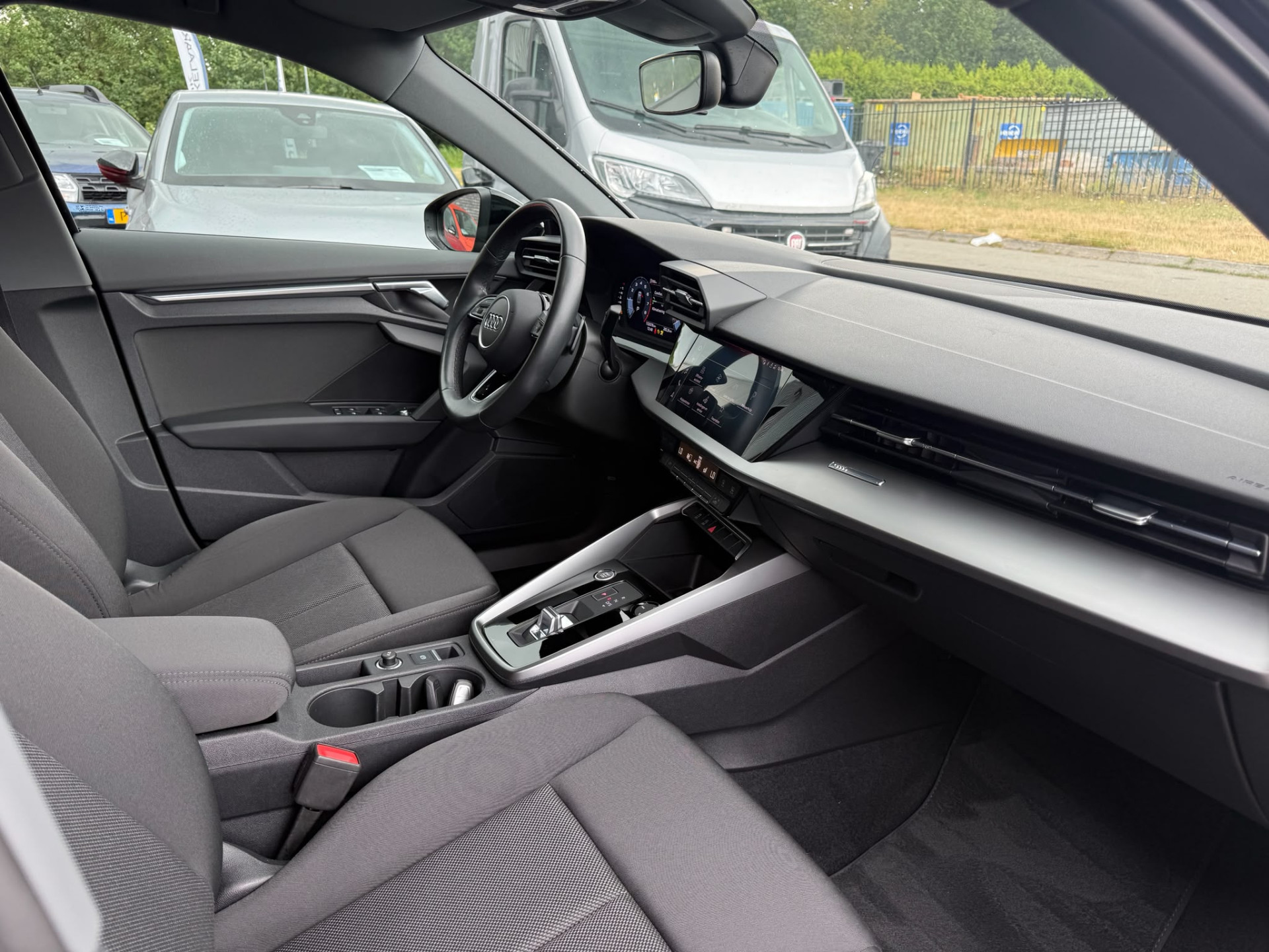 Audi A3 Limousine 30 TFSI Pro Line | 2E EIGENAAR | AUTOMAAT | 3/6 OF 12MND GARANTIE | APPLE CARPLAY | CRUISE | CLIMA | LMV |