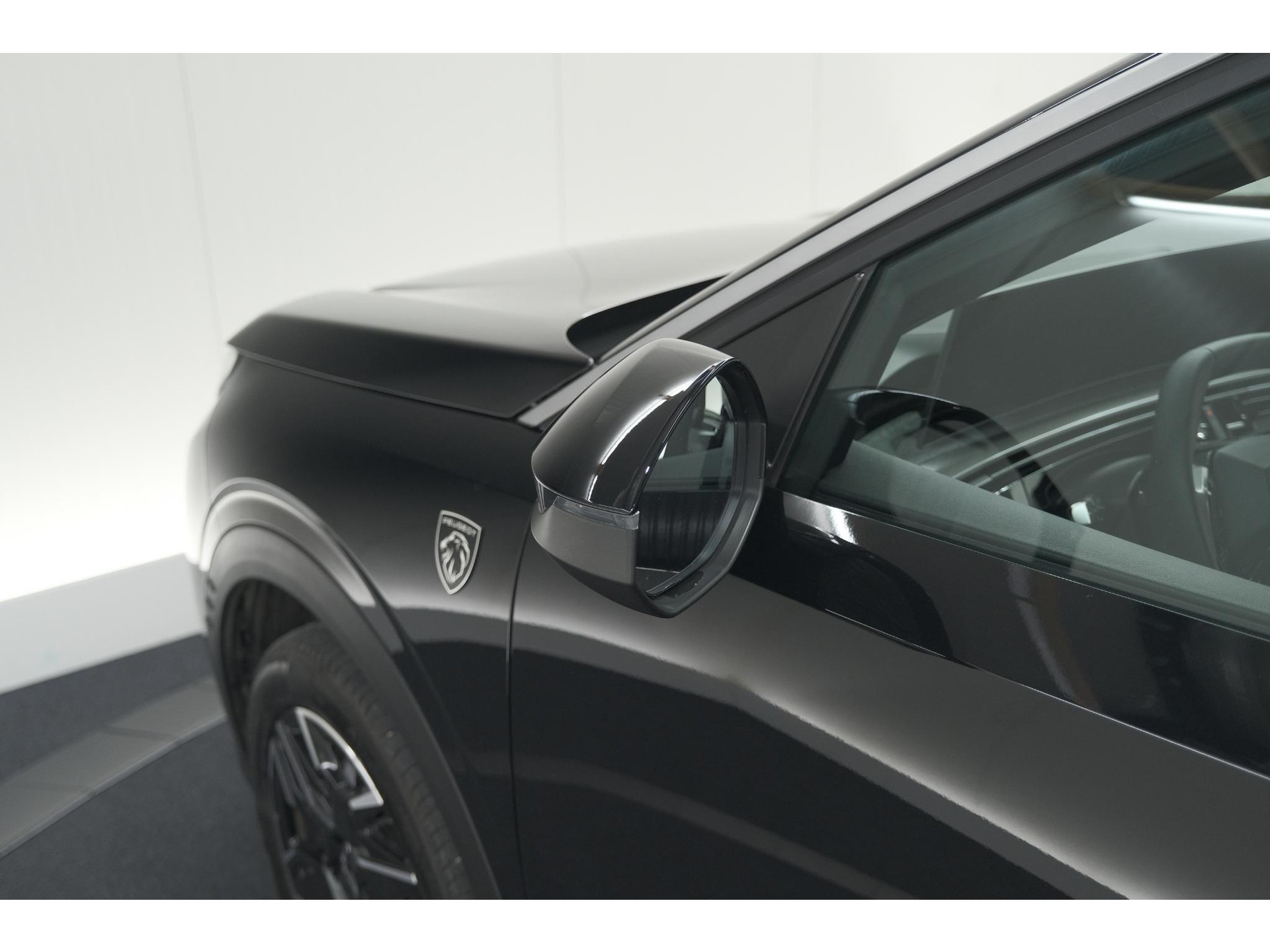 Peugeot 3008 1.2 Hybrid 145 GT | Adaptieve Cruise Control | Camera | Elektrische Kofferklep | Apple Carplay