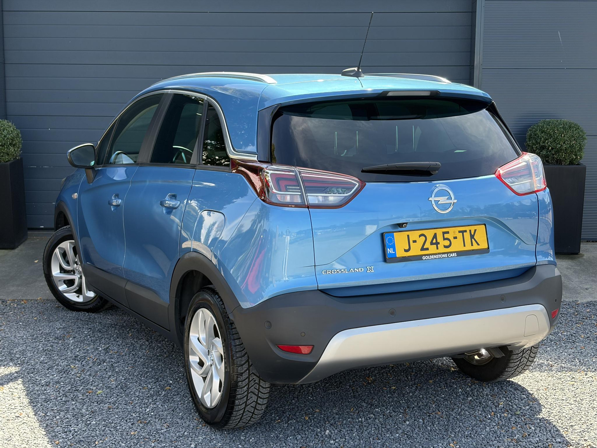 Opel Crossland X 1.2 Turbo Innovation ✓1e Eigenaar✓Dealer Onderhouden✓360° Camera✓Carplay✓Navi✓6 Bak✓110pk✓Keylss✓Halfleder✓Pdc V+A✓Lm velgen✓N.A.P✓Rijstrooksensor✓Dodehoeksensor✓Apk tot 09-2028