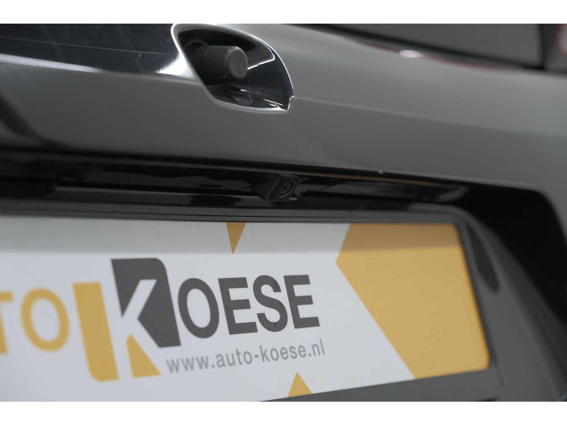 Citroen C1 1.0 VTi Shine | Automaat | Stoelverwarming | Camera | Lederen bekleding