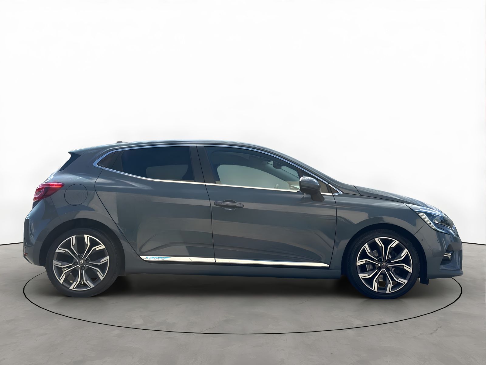 Renault Clio 1.0 TCe 100PK Automaat Intens Camera Trekhaak Apple-Carplay