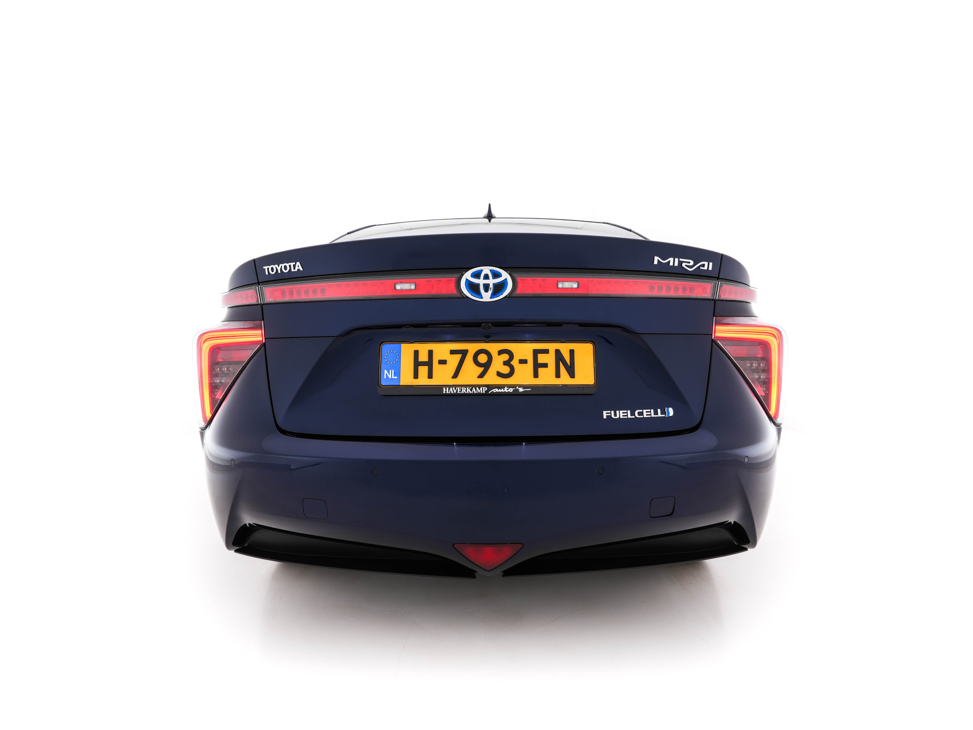 Toyota Mirai FCV Executive [ HYDROGEN ] [INCL-BTW] Aut. *LEATHER | FULL-LED | JBL-SOUNDSYSTEM | CAMERA | KEYLESS | MEMORY-PACK | ADAPTIVE-CRUISE | BLIND-SPOT |  DAB | NAVI-FULLMAP | DIGI-COCKPIT | COMFORT-SEATS | LANE-ASSIST