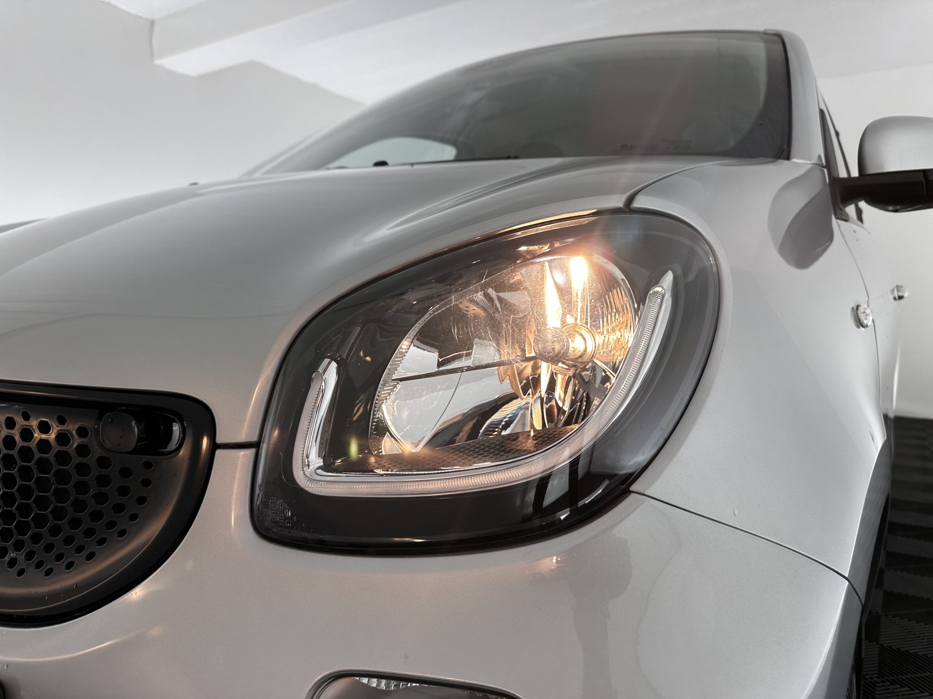 Smart forfour EQ Business Solution {SOH-87%} (INCL-BTW) Aut. *NAVI-FULLMAP | LEATHER | ECC | CRUISE | HEATED-COMFORT-SEATS | 15"ALU*