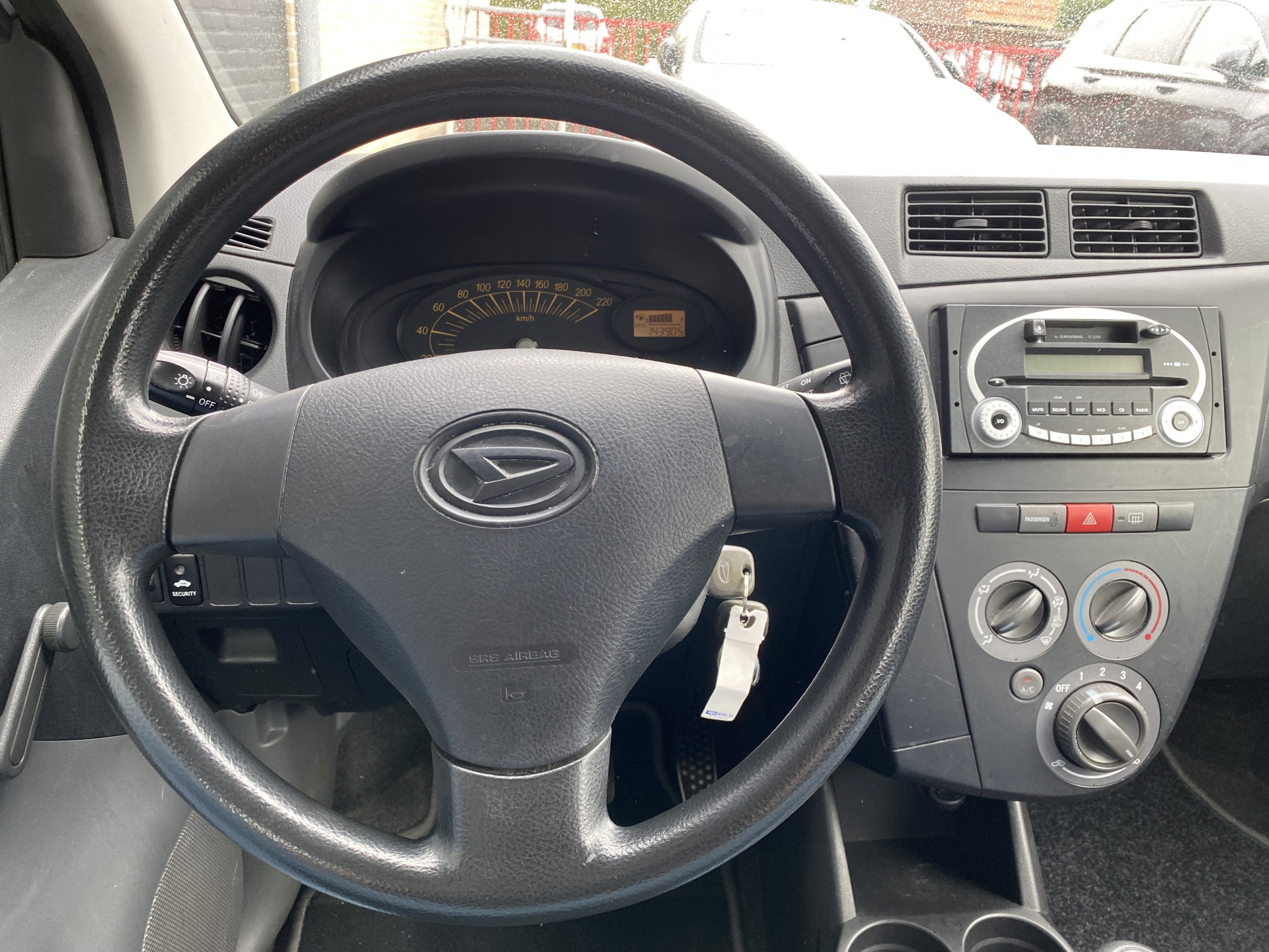 Daihatsu Cuore 1.0 Trend | airco | stuurbekrachtiging | airbags | radio cd speler | lichtmetalen velgen