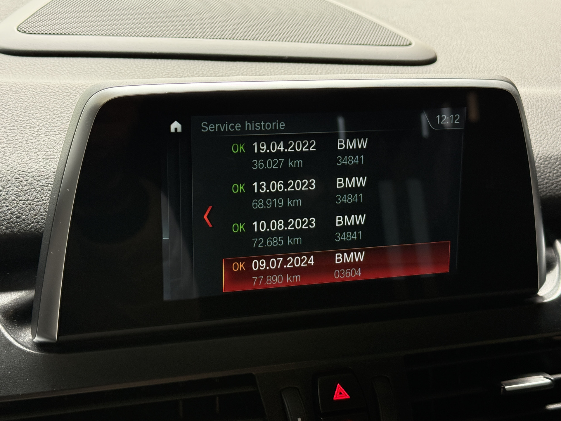 BMW 2-serie Active Tourer 225xe iPerformance Executive | M-Sport | Panoramadak | Stoelverw.