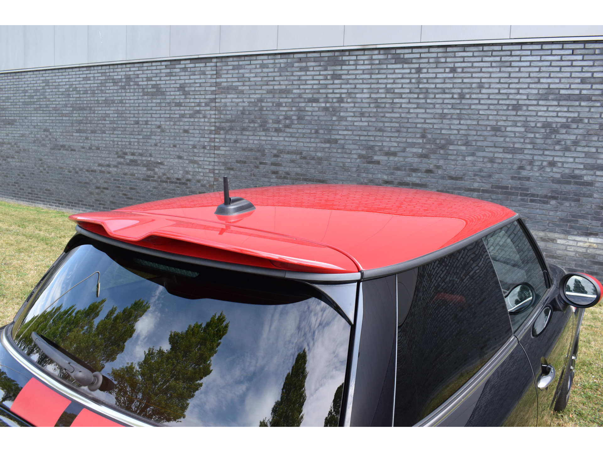 MINI 3-Deurs 2.0 John Cooper Works Chili 232pk Leer Navi Automaat