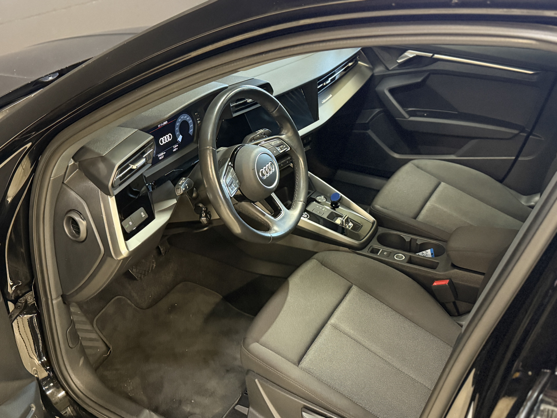 Audi A3 Sportback 30 TFSI Pro Line | Apple Carplay | LED | Lane assist