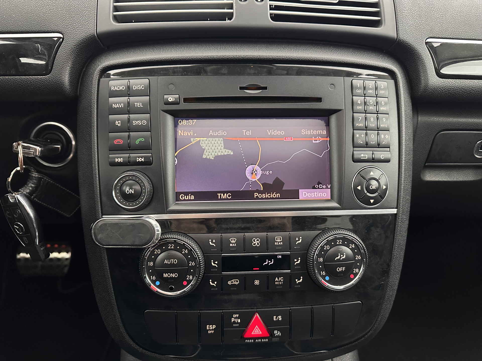 Mercedes-Benz R-klasse 300 CDI BlueEFFICIENCY Prestige [ 7-Pers. ] Aut. *PANO | LEATHER-ALCANTARA | XENON | BLINDSPOT | NAVI-FULLMAP | COMFORTSEATS | CAMERA | SHIFTPADDLES | PRIVACYGLASS | 18''ALU*