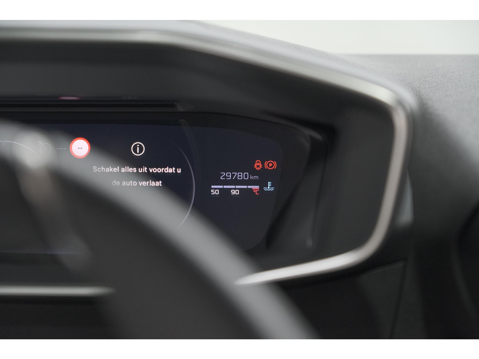 Peugeot 2008 Hybrid 145 e-DCS6 GT | Camera | Apple Carplay | Parkeersensoren