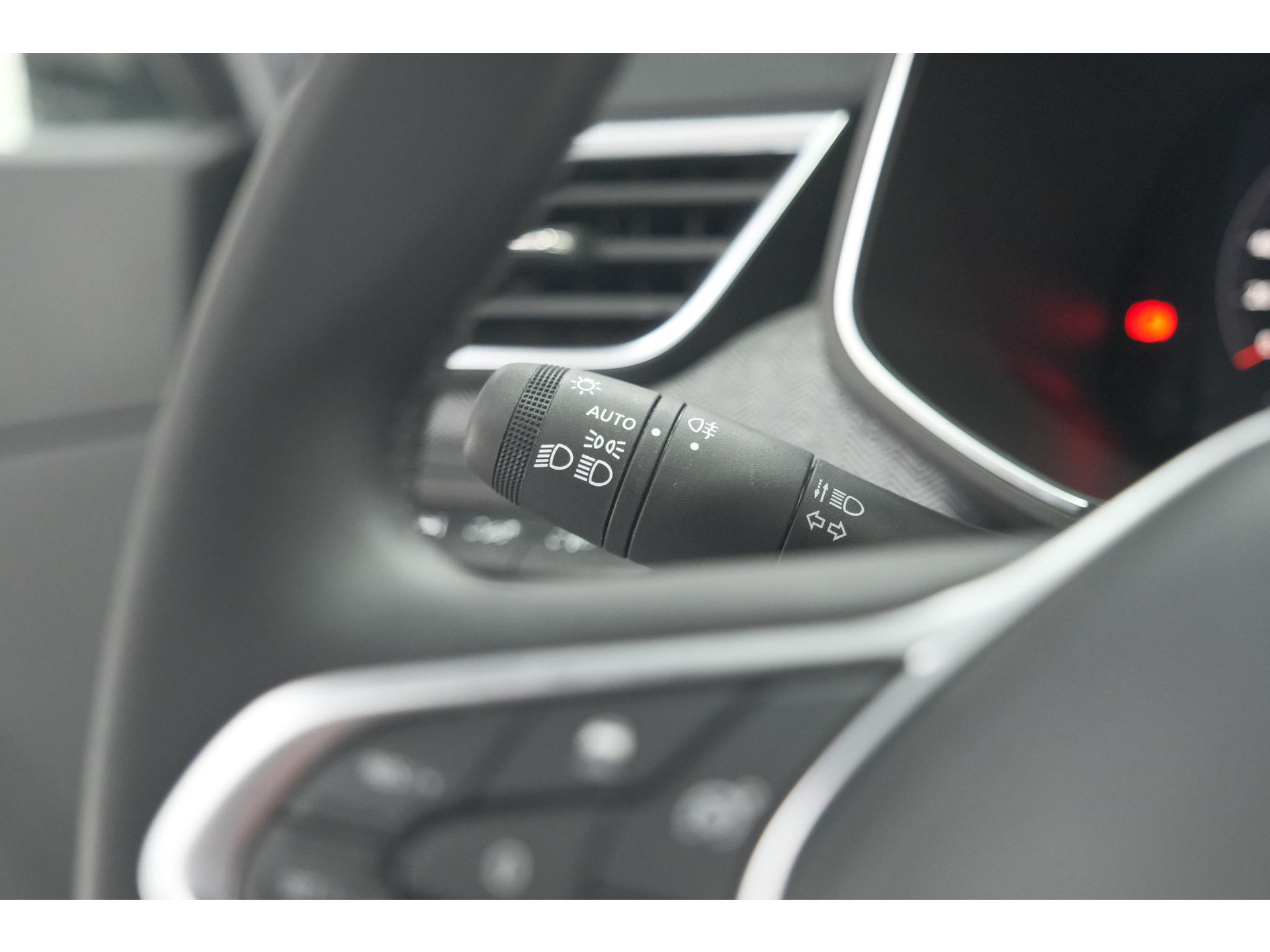 Renault Clio TCe 90 GPF techno | 360 Camera | Dodehoekdetectie | Adaptieve Cruise Control