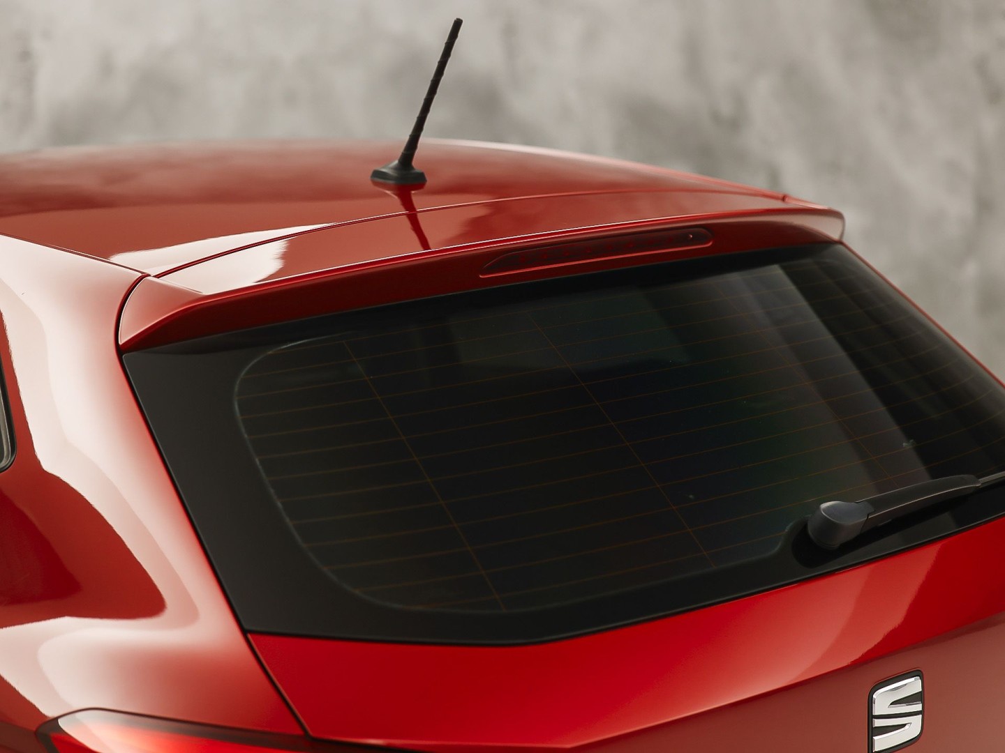 SEAT Ibiza 1.0 Sport (APPLE CARPLAY, GROOT NAVI, CLIMATE, GETINT GLAS, SPORTSTOELEN, LM VELGEN, CRUISE, NIEUWSTAAT)