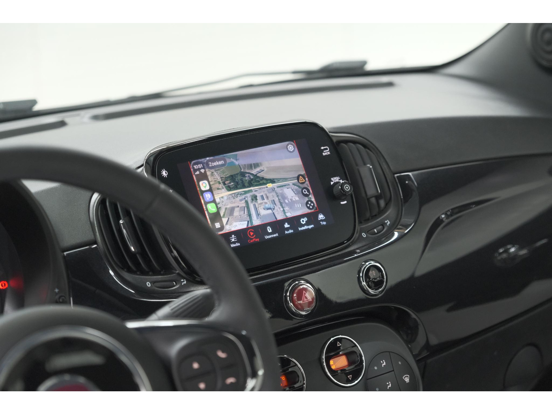 Fiat 500 C 1.0 Hybrid Dolcevita | Elektrisch Vouwdak | Apple Carplay | Parkeersensoren | Climate Control