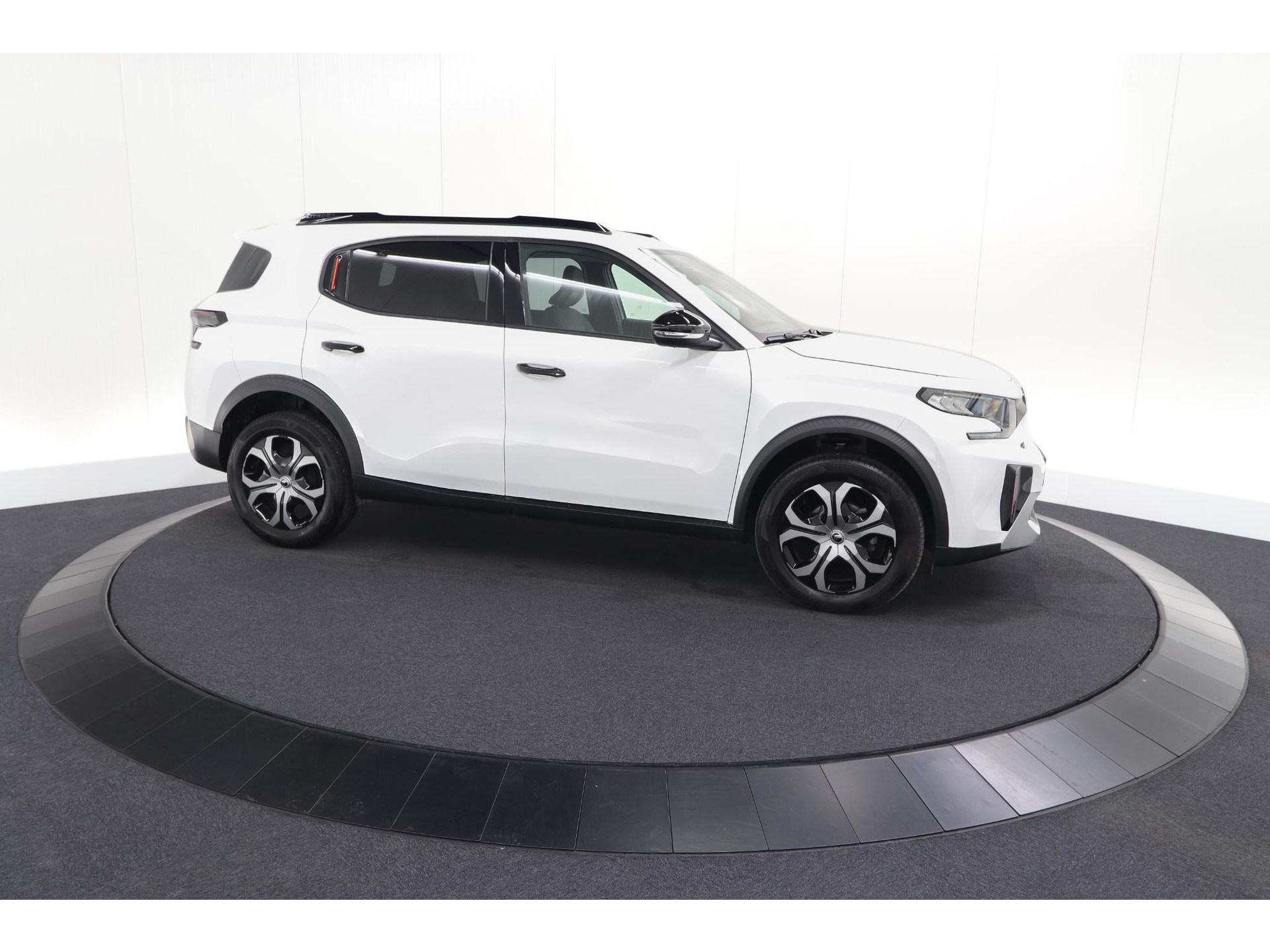 Citroen C3 Aircross 1.2 Turbo 100pk Plus | Camera | Parkeersensoren | Apple Carplay
