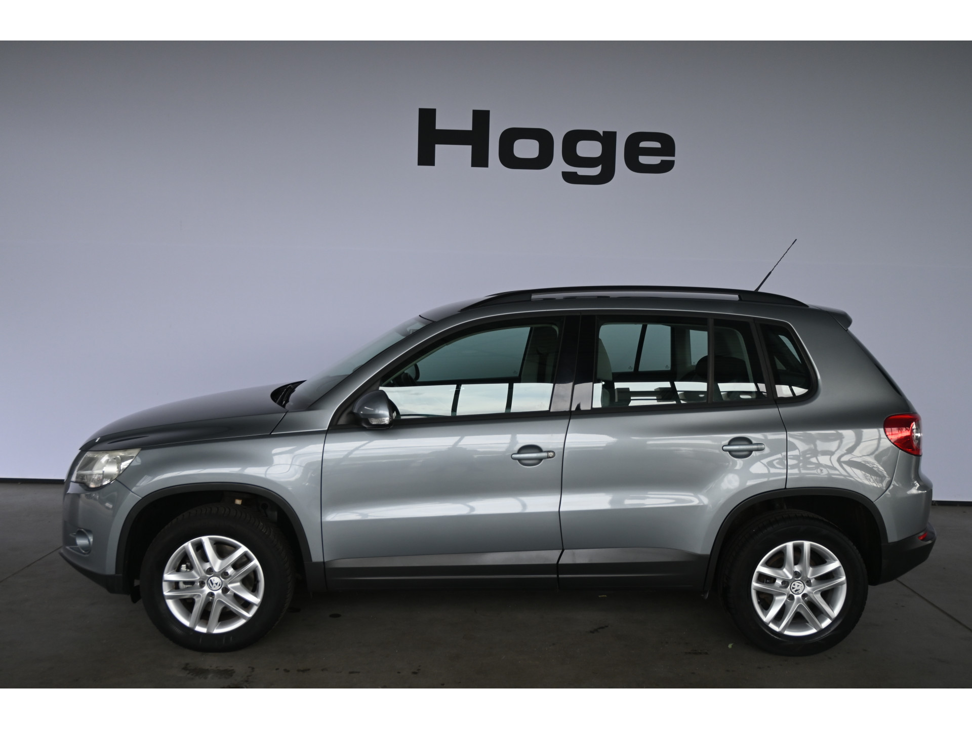 Volkswagen Tiguan 1.4 TSI Comfort&Design Ecc Airco Cruise Control Trekhaak Rijklaarprijs Inruil Mogelijk!