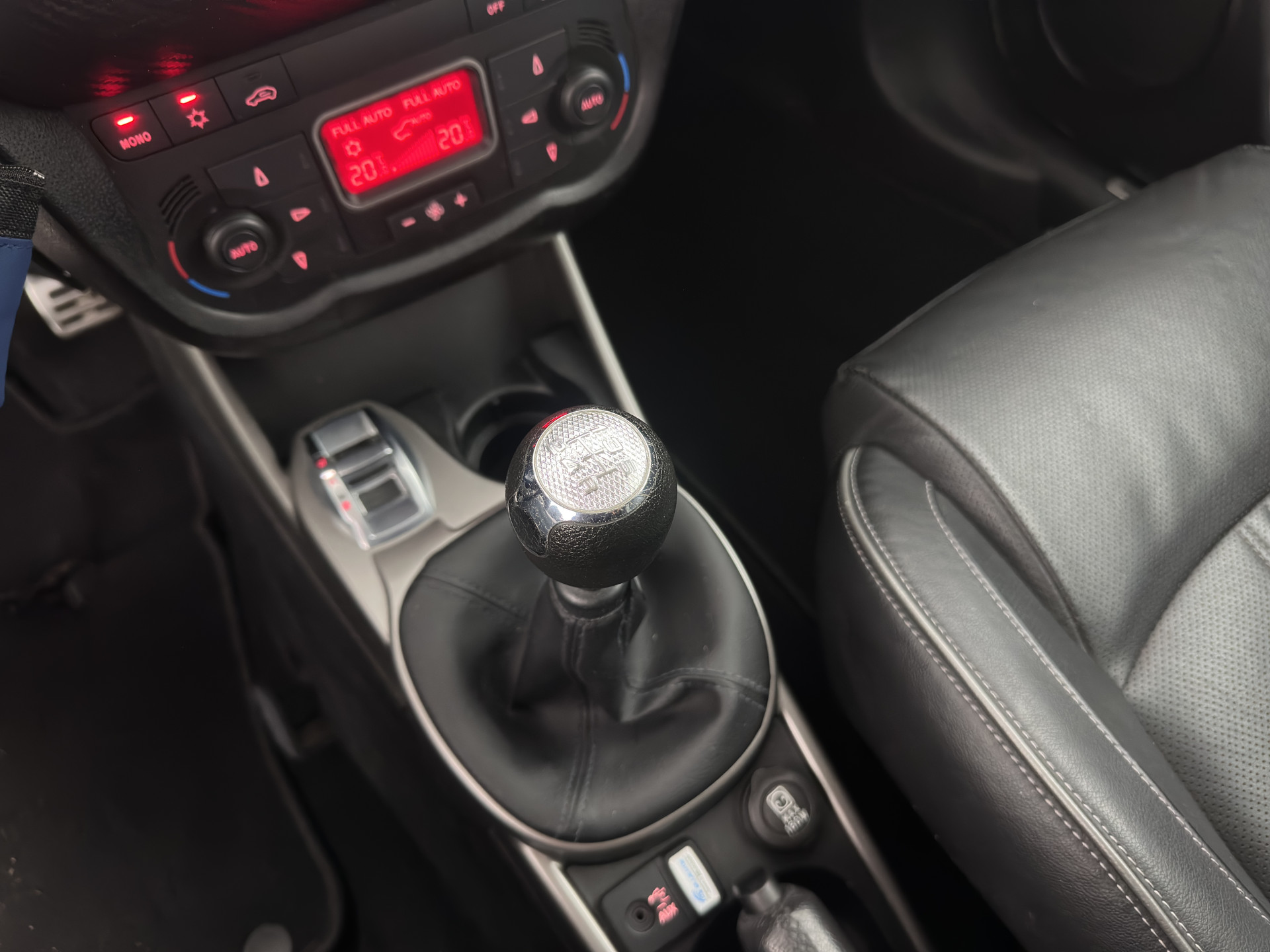 Alfa Romeo MiTo 1.3 JTDm ECO Distinctive *LUXURY-LEATHER | NAVI-FULLMAP | SPORT-SEATS | ECC | PDC | CRUISE | 17'ALU*