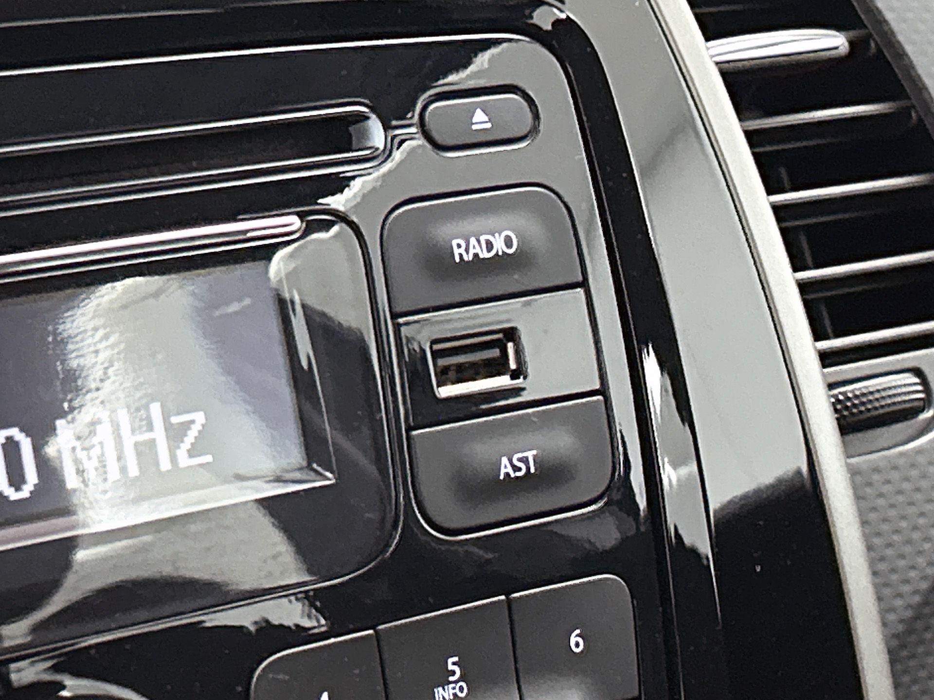 Renault Captur TCe 120PK Expression | Parkeersensoren