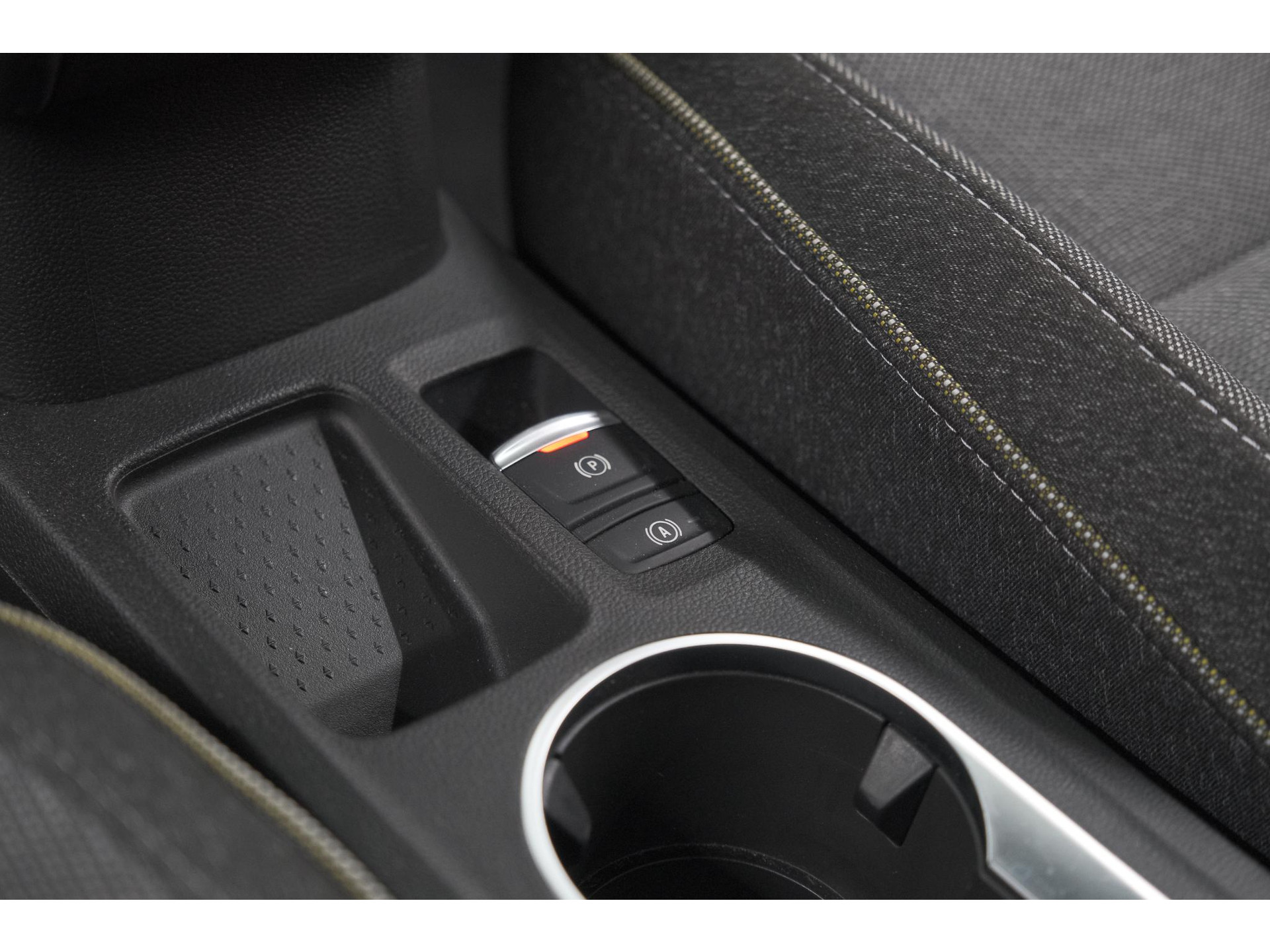 Renault Captur 1.8 E-Tech Full Hybrid 160 Techno | Camera | Adaptieve Cruise Control | Navigatie