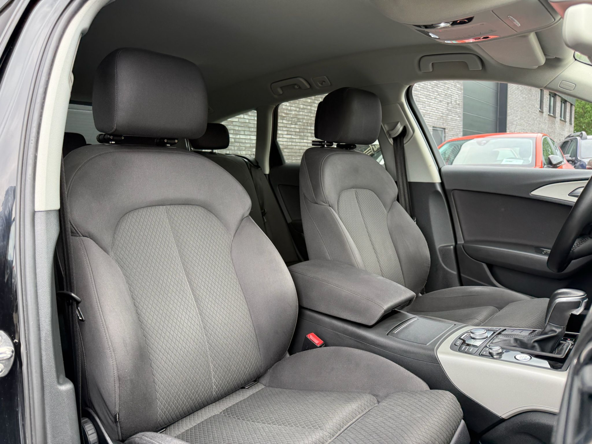Audi A6 Avant 1.8 TFSI ultra Premium Edition | 1E EIGENAAR | 3/6/12MND GARANTIE | ACC | DODE HOEK | LED | STOEL/STUUR VERWM. | DAB | NAVI | TREKHAAK |