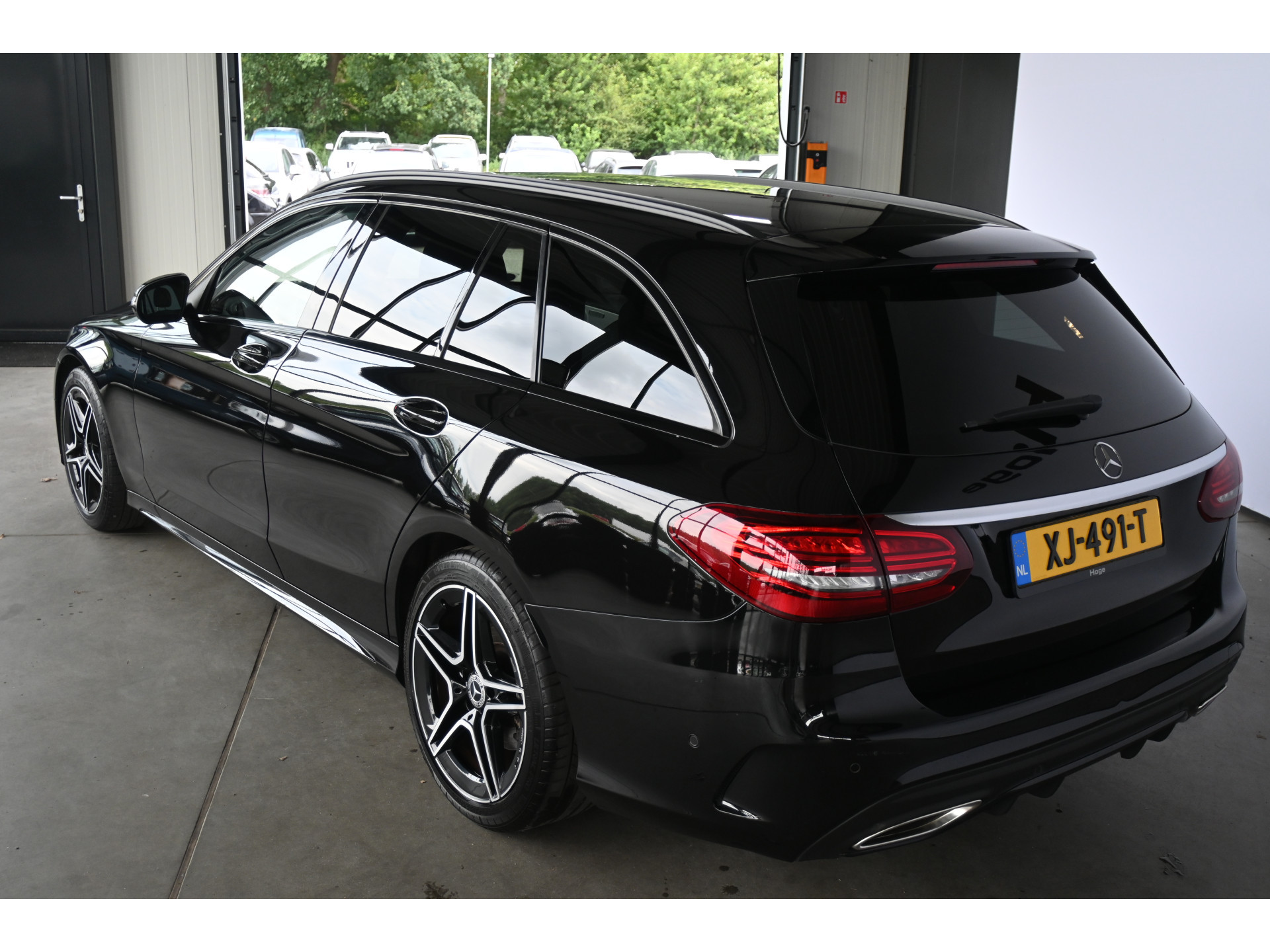 Mercedes-Benz C-klasse Estate 180 Business Solution AMG Line Navigatie Carplay Stoelverwarming Virtual Rijklaarprijs! Inruil Mogelijk!