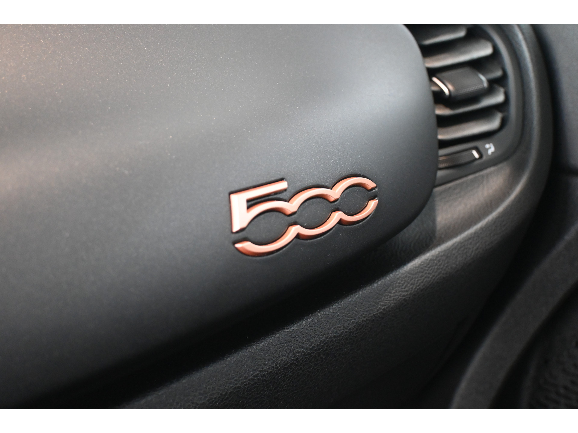 Fiat 500 X Cross 1.4 Turbo MultiAir S-Design Cross Navigatie Clima Trekhaak Cruise control 1e Eigenaar 100% Onderhouden! Inruil Mogelijk!