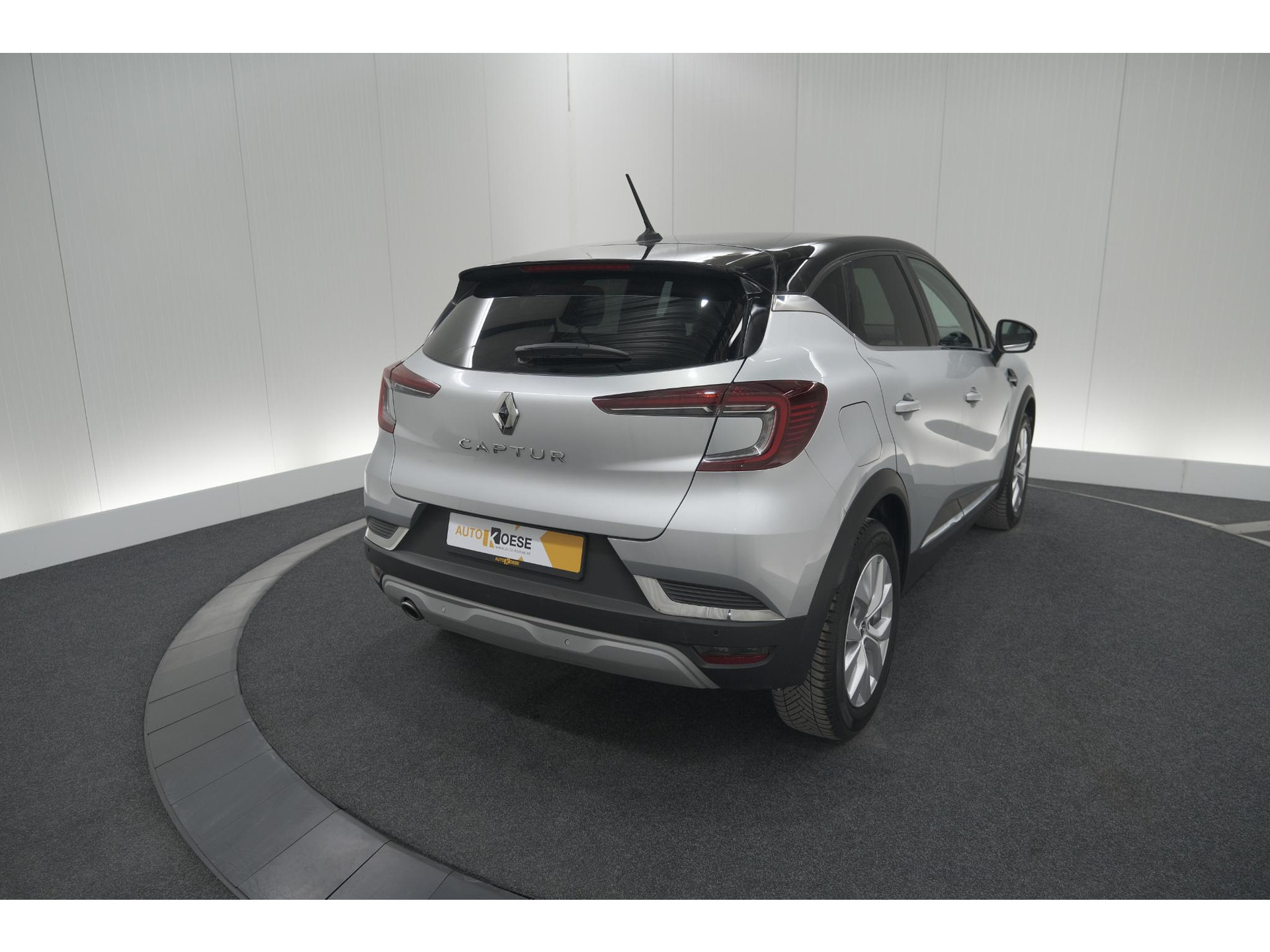 Renault Captur TCe 100 Intens | Camera | Navigatie | Parkeersensoren