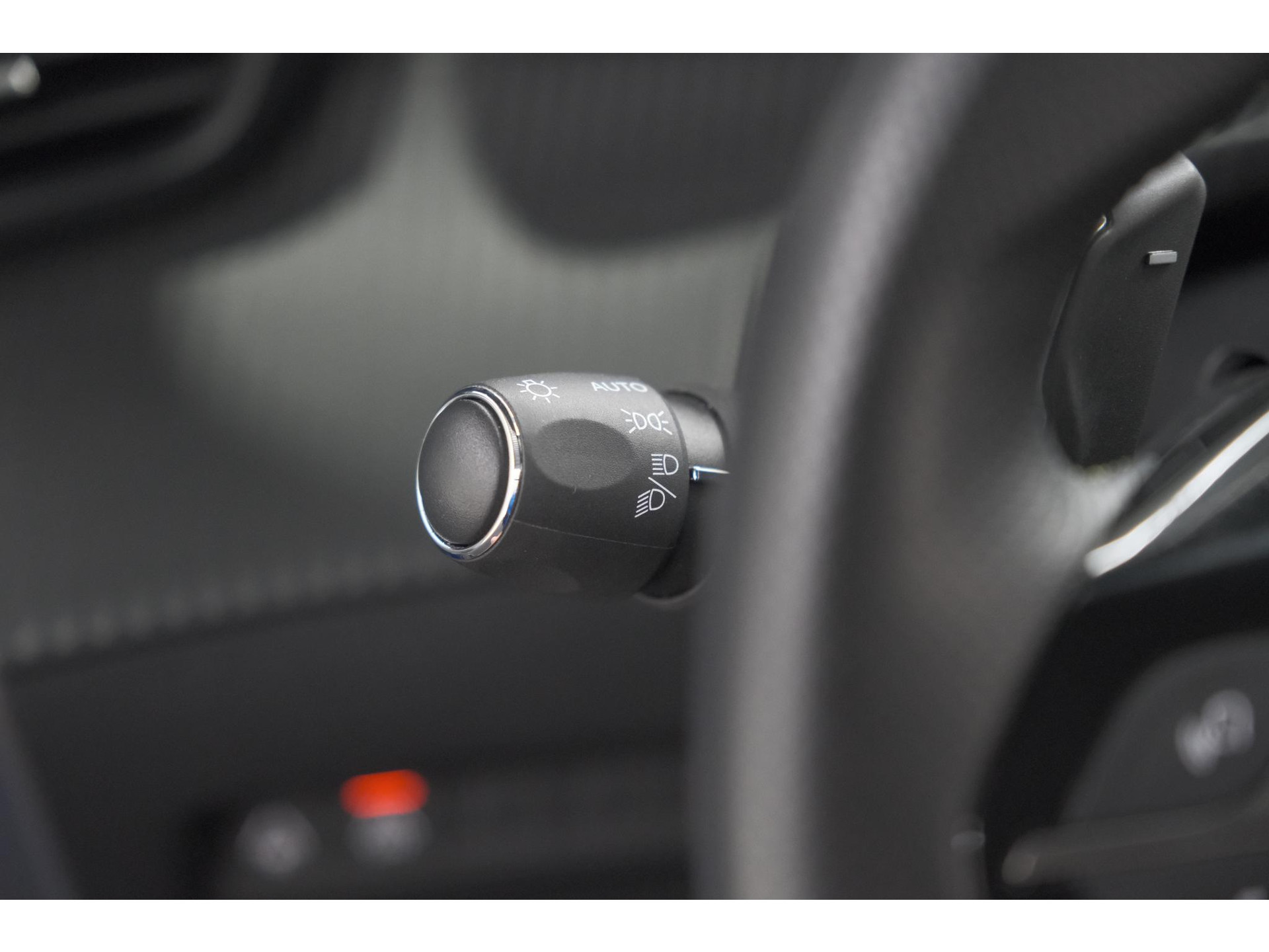 Peugeot 2008 PureTech 130 EAT8 GT-Line | Camera | Dodehoekdetectie | Adaptieve Cruise Control | Apple Carplay