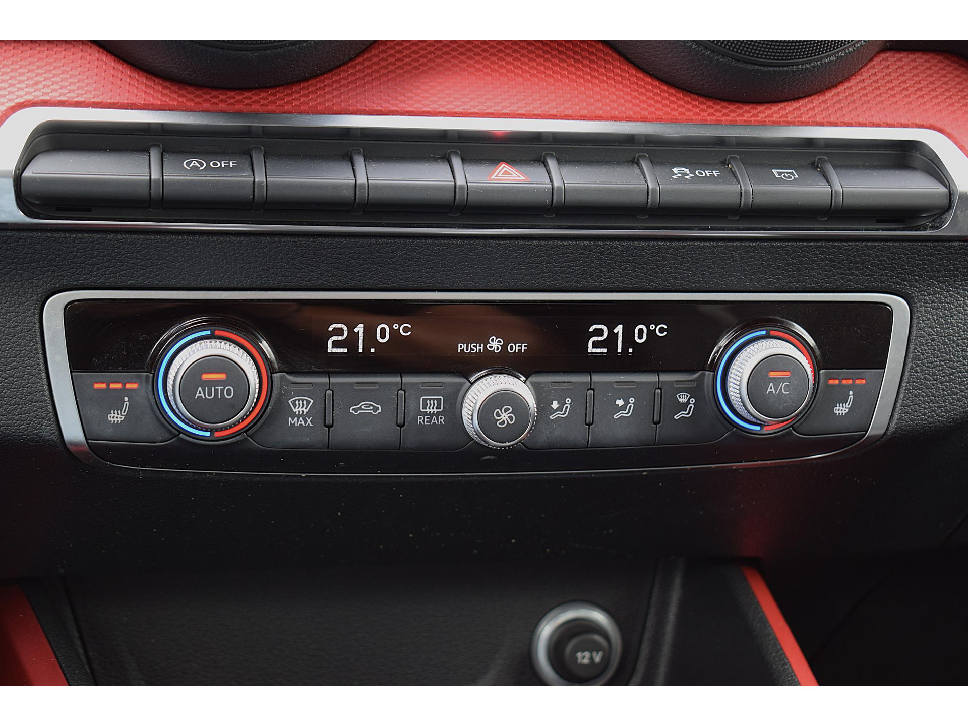 Audi Q2 30 TFSI Design Pro Line Plus | Stoelverwarming | Cruise | Navi | Climate