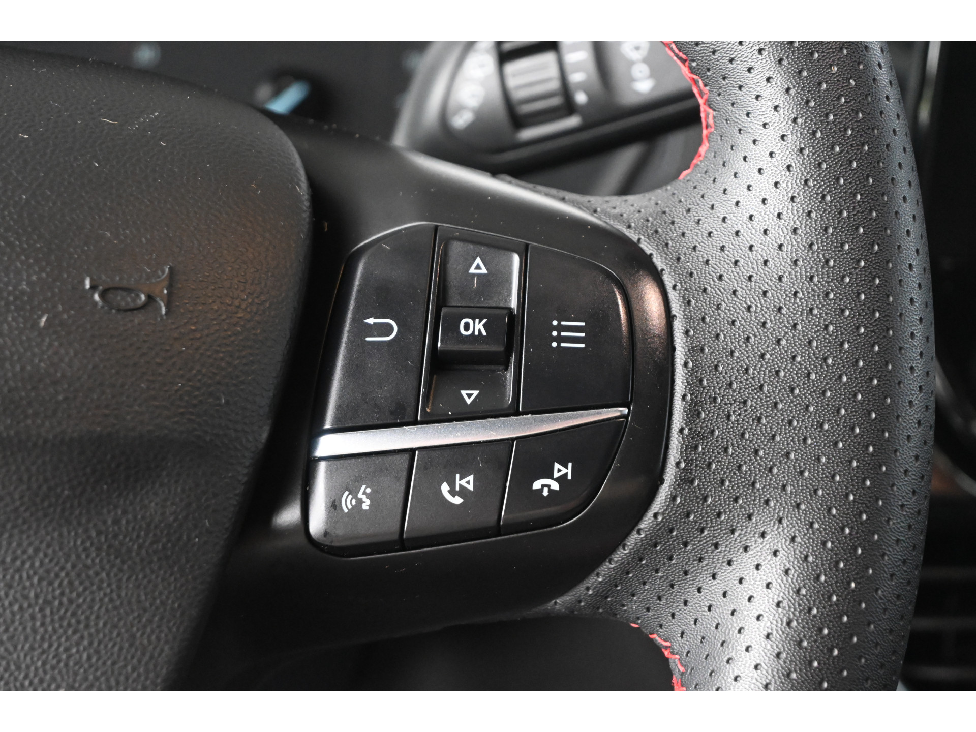 Ford Fiesta 1.0 EcoBoost Hybrid ST-Line Adaptieve Cruise Clima Camera Lane Assist Led Inruil Mogelijk!
