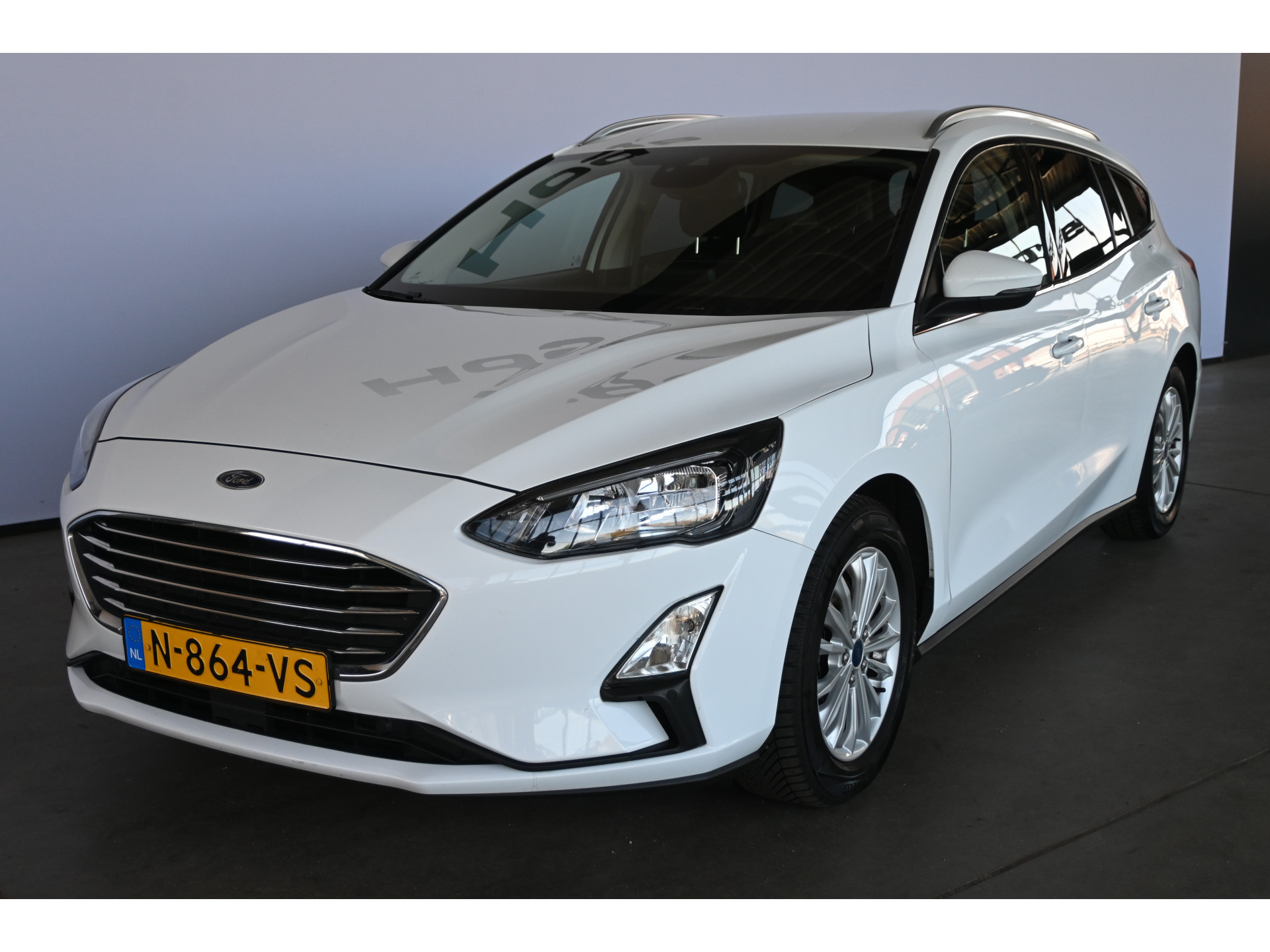 Ford Focus Wagon 1.0 EcoBoost Titanium X Business Clima Navigatie LED 1e Eigenaar Rijklaarprijs! Inruil Mogelijk!