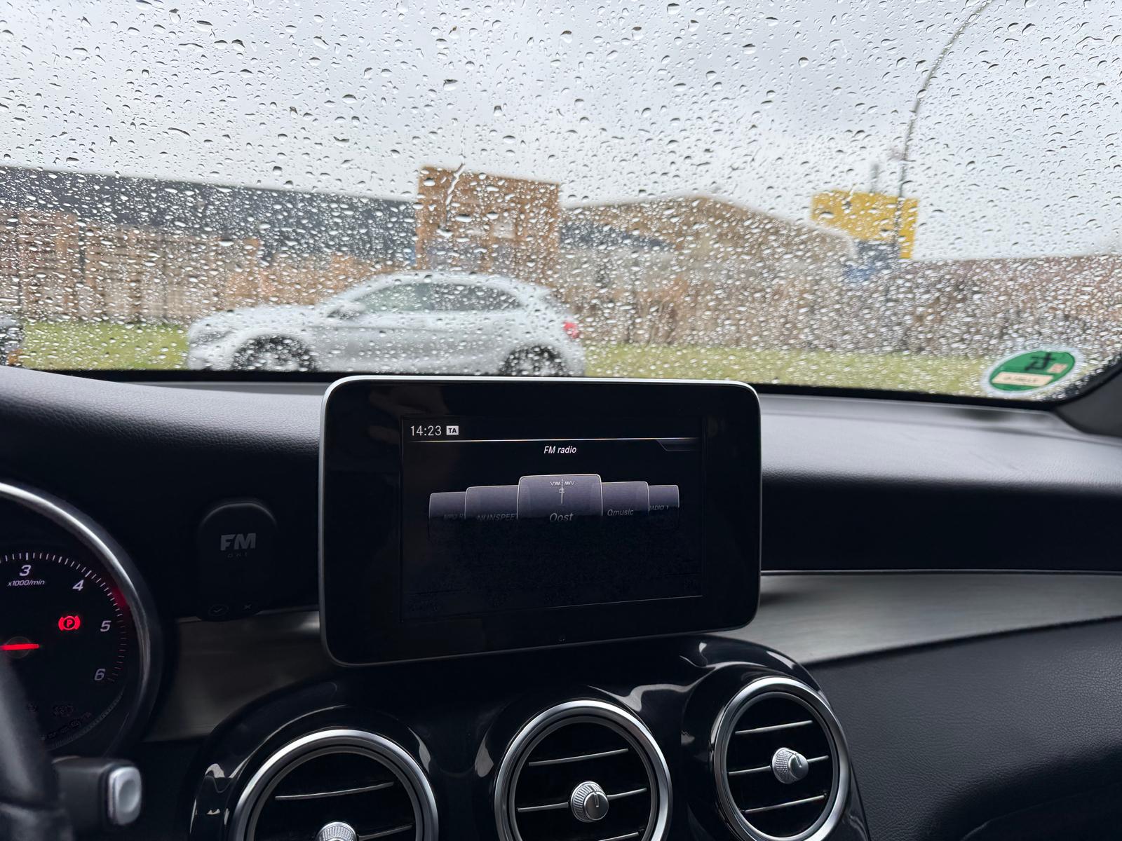 Mercedes-Benz GLC-klasse 220 d 4MATIC Premium Plus | 3/6/12MND GARANTIE | LED | CARPLAY | PANODAK | CRUISE | NAVI | TREKHAAK |