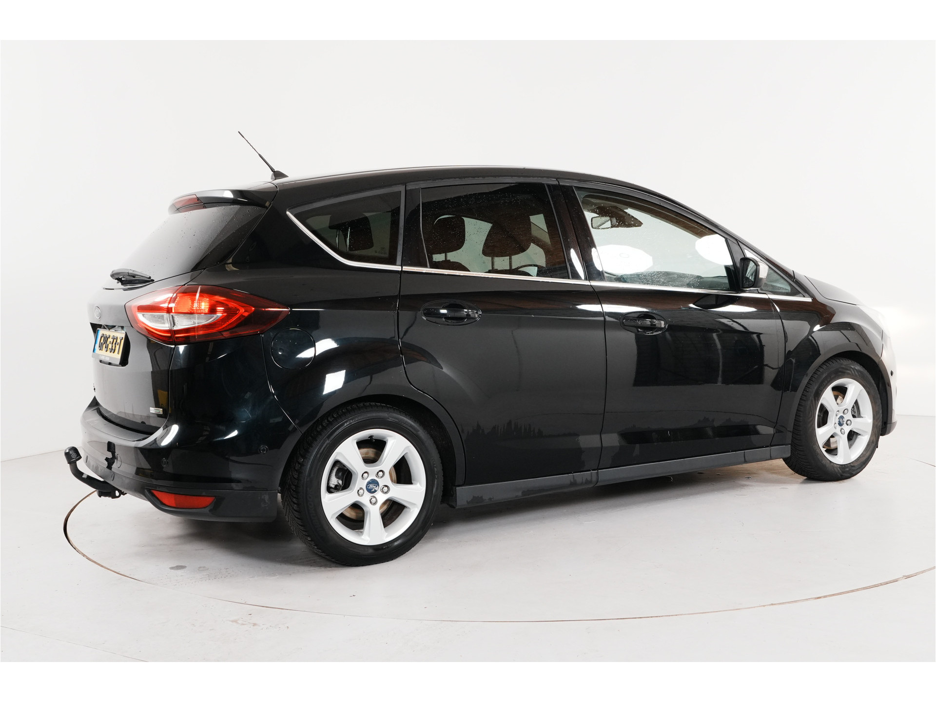 Ford C-Max 1.5 Titanium | Trekhaak | Navi | Stl. verw. | Cruise |