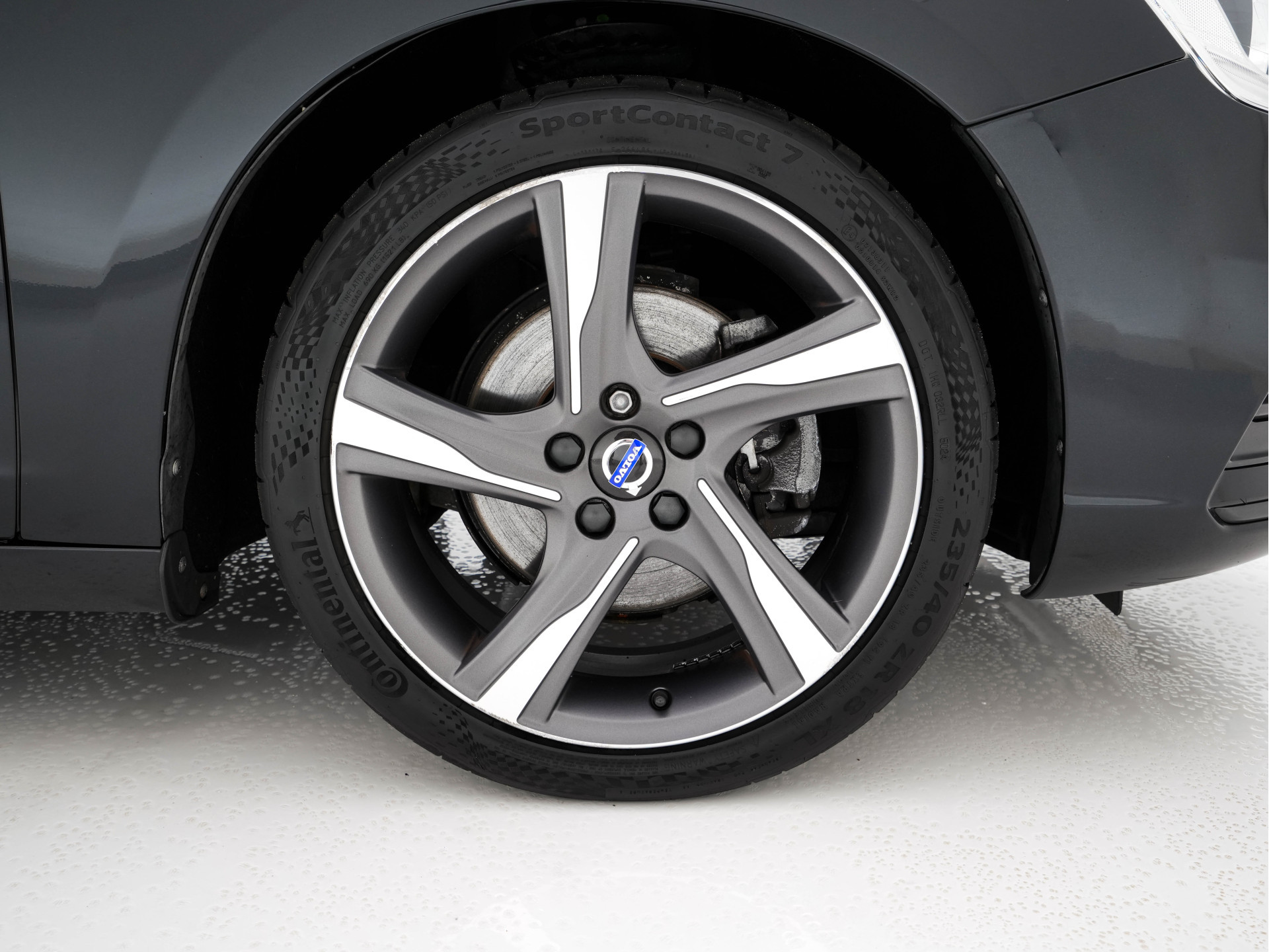 Volvo S60 1.6 T3 R-Design Summum Aut. *LEATHER-MICROFIBRE | NAVI-FULLMAP | SPORT-SEATS | ECC | PDC | CRUISE | 18''ALU*