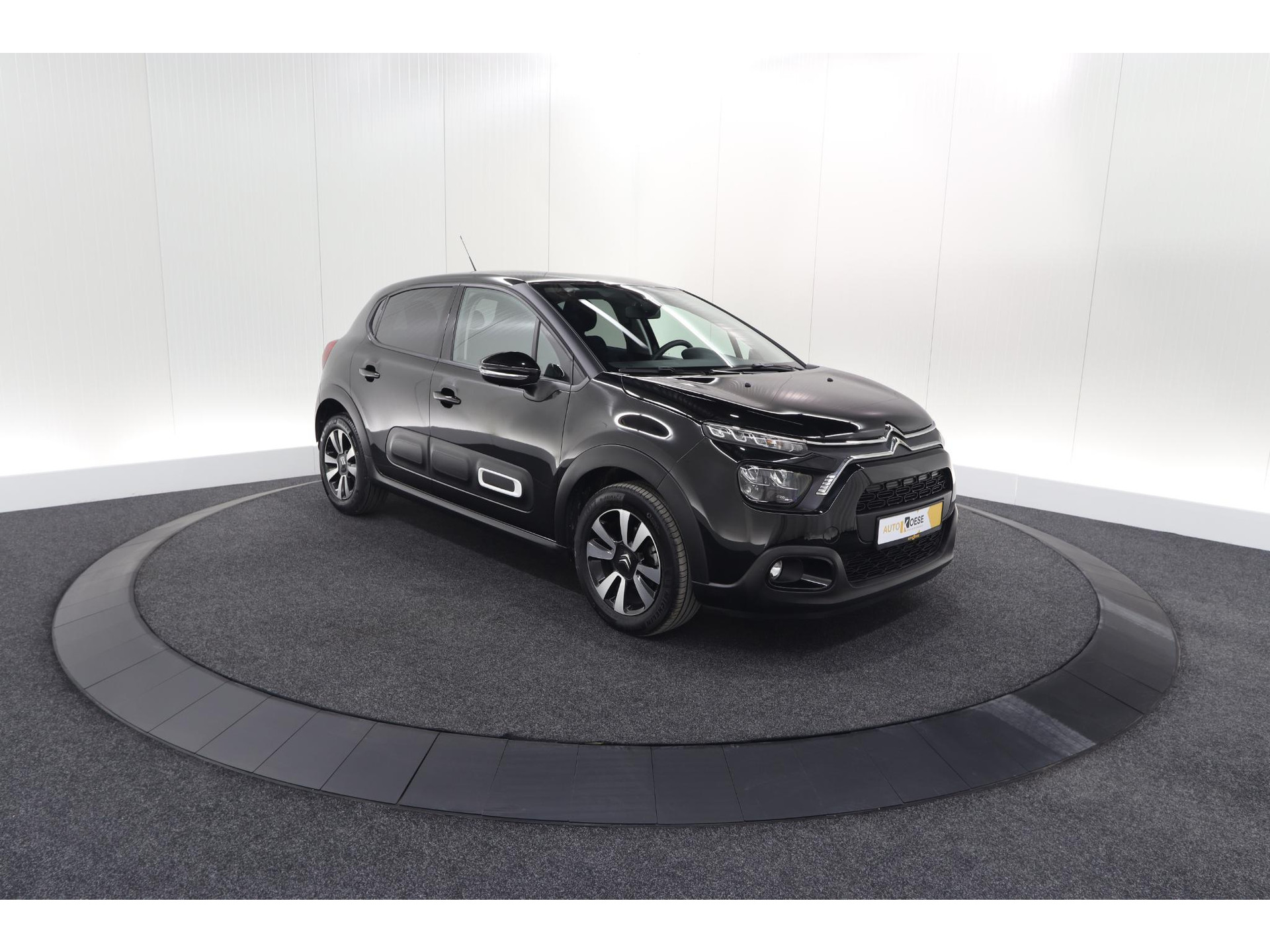 Citroen C3 PureTech 110 EAT6 Max | Apple Carplay | Parkeersensoren | Climate Control | 16 Inch Lichtmetalen Velgen