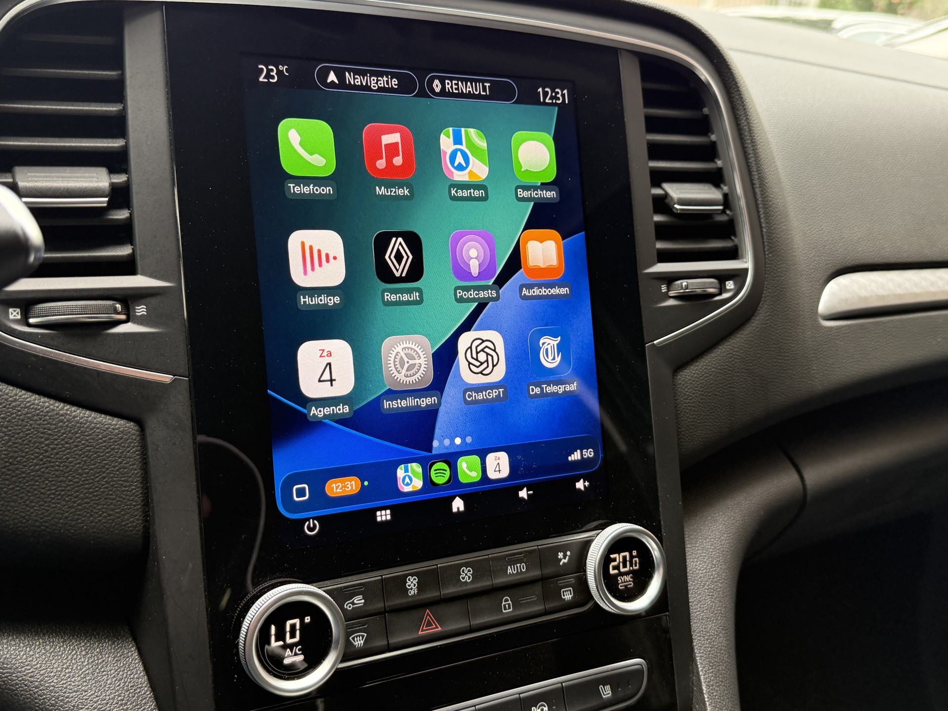 Renault Mégane Estate 1.6 E-Tech Plug-In Hybrid 160 Business Edition One | Apple Carplay | Stoel/stuurverwarming | Full LED | Keyless