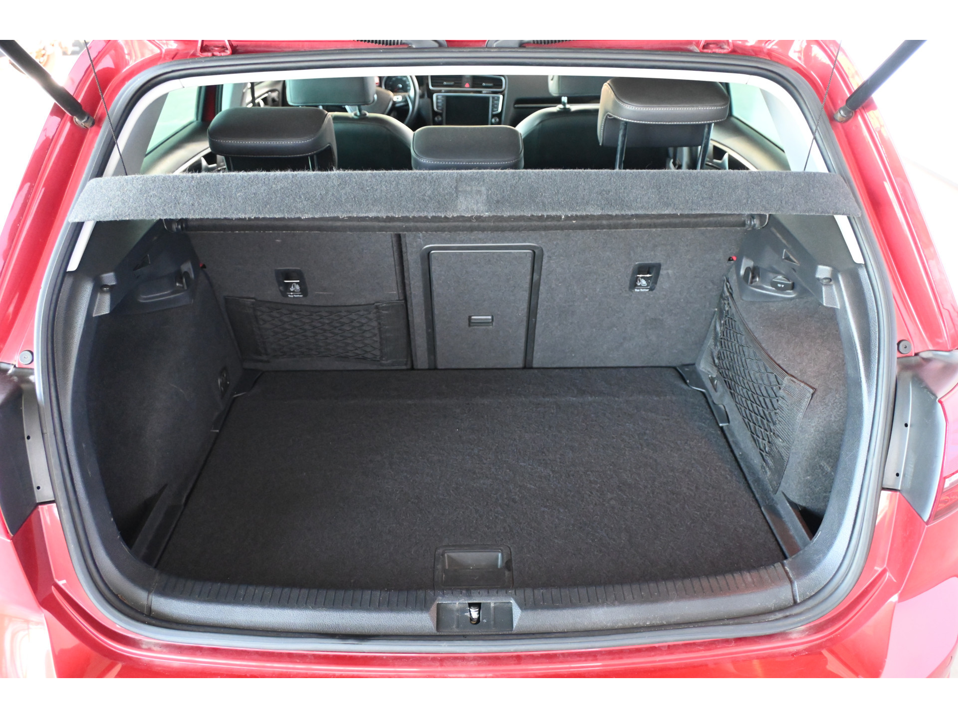 Volkswagen Golf 1.4 TSI Highline Nap Automaat Navigatie Cruise Clima Stoelverwarming Massage Inruil Mogelijk