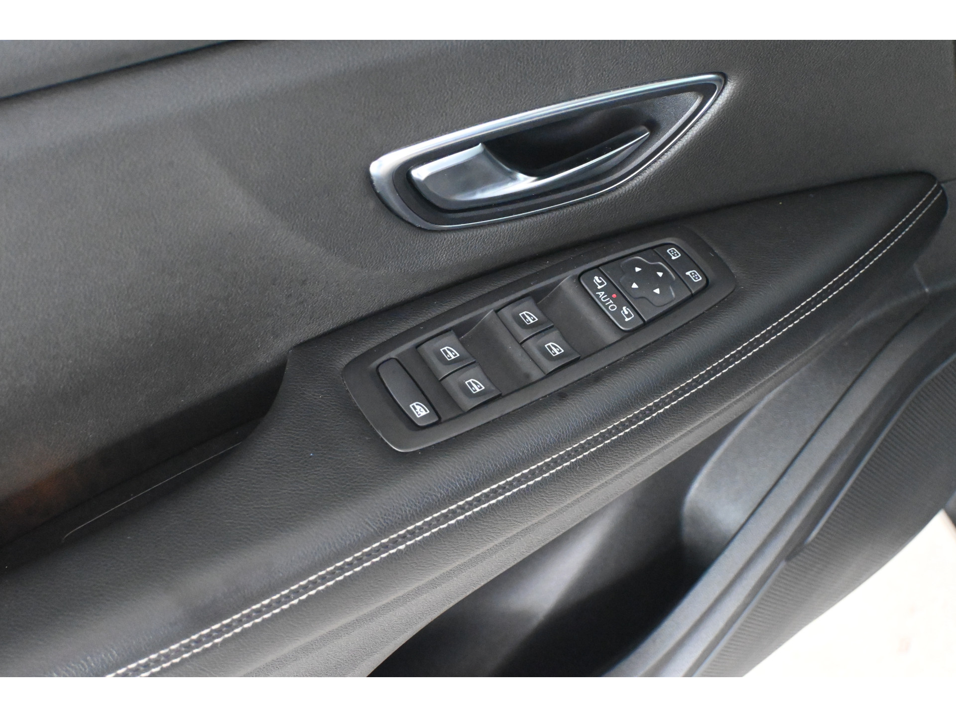 Renault Scénic 1.2 TCe Intens Clima Navigatie Cruise Control LED Rijklaarprijs! Inruil Mogelijk!